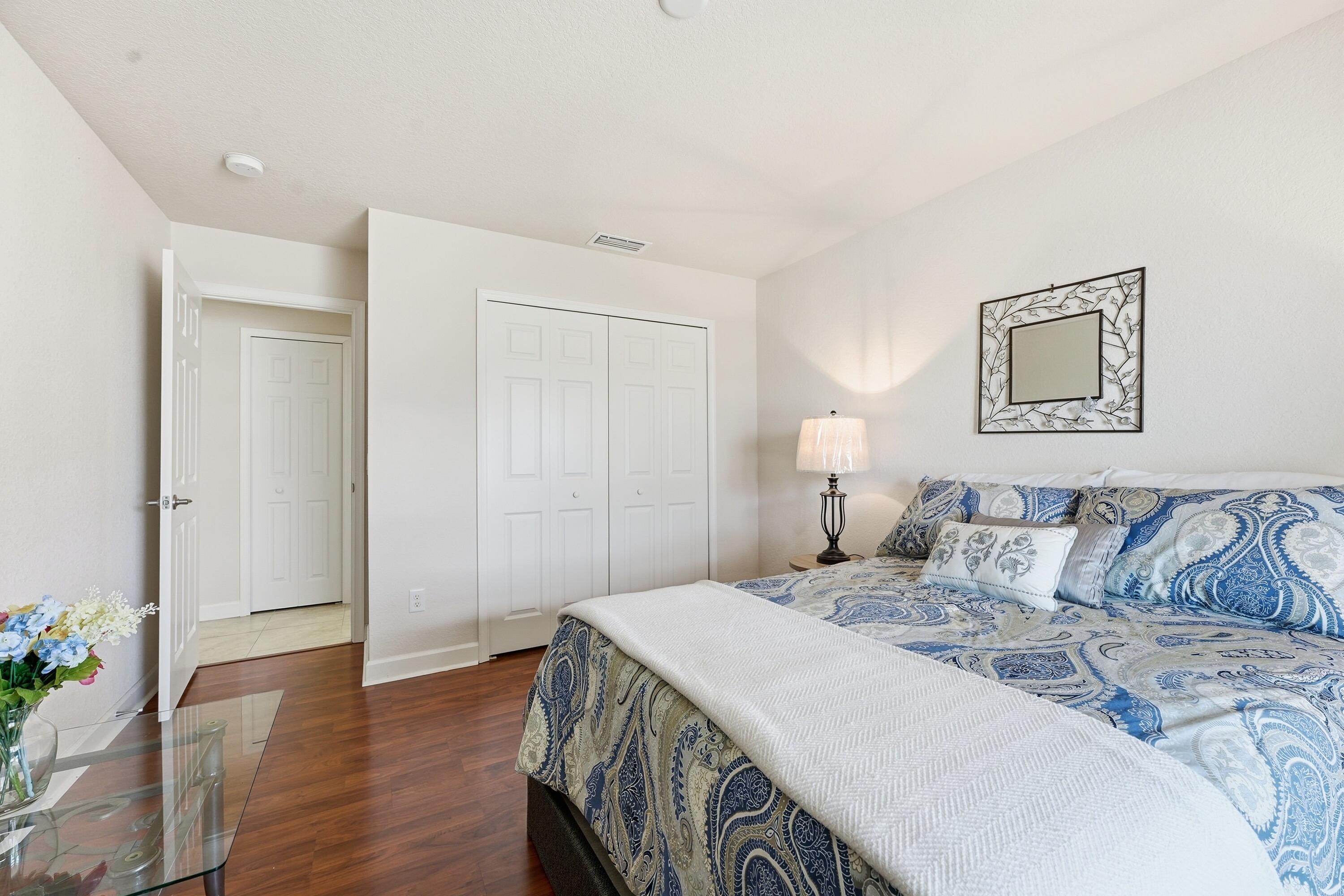 SPANISH LAKES FAIRWAYS LEASEHOLD ESTATES - Residential