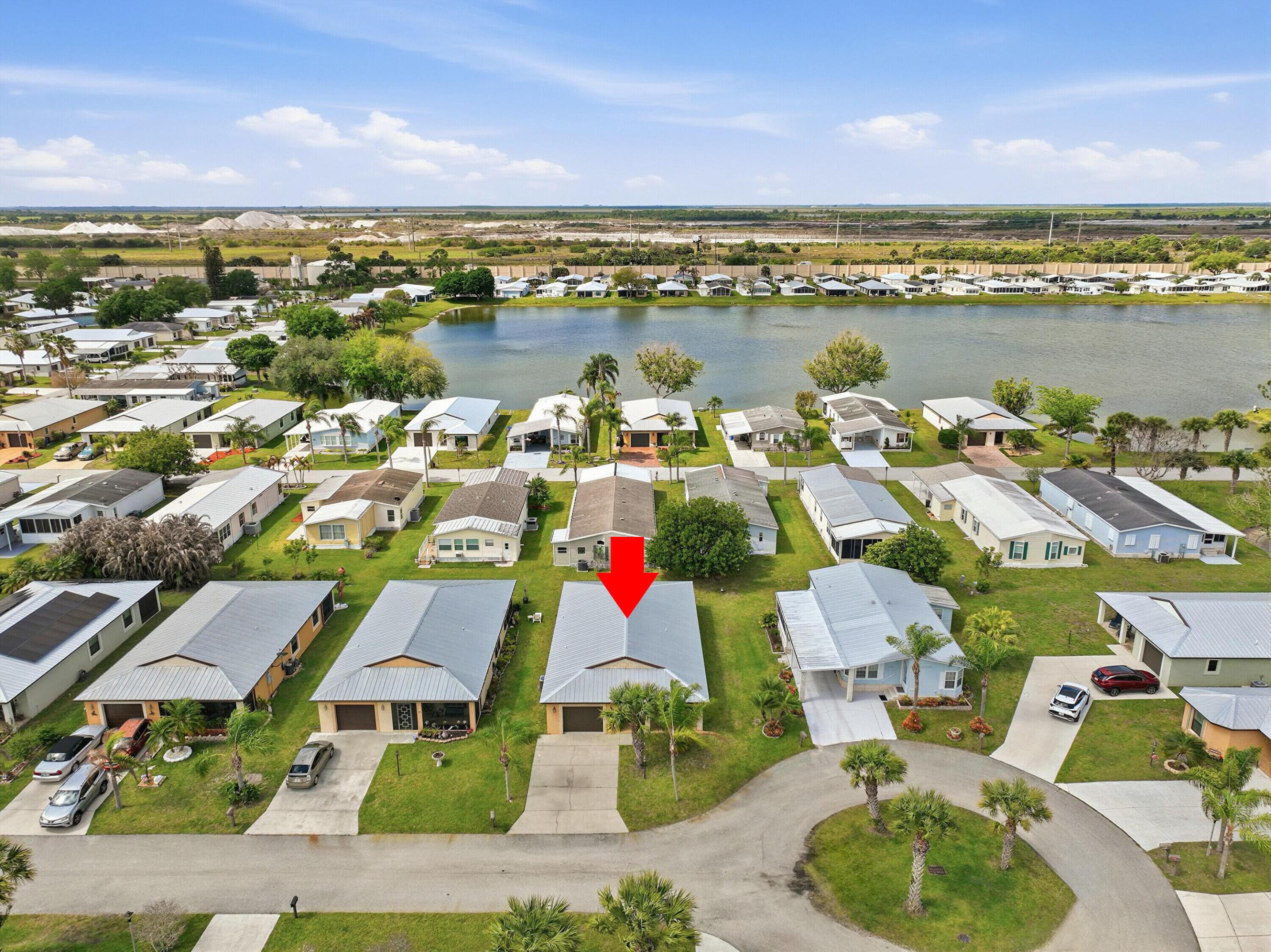 SPANISH LAKES FAIRWAYS LEASEHOLD ESTATES - Residential