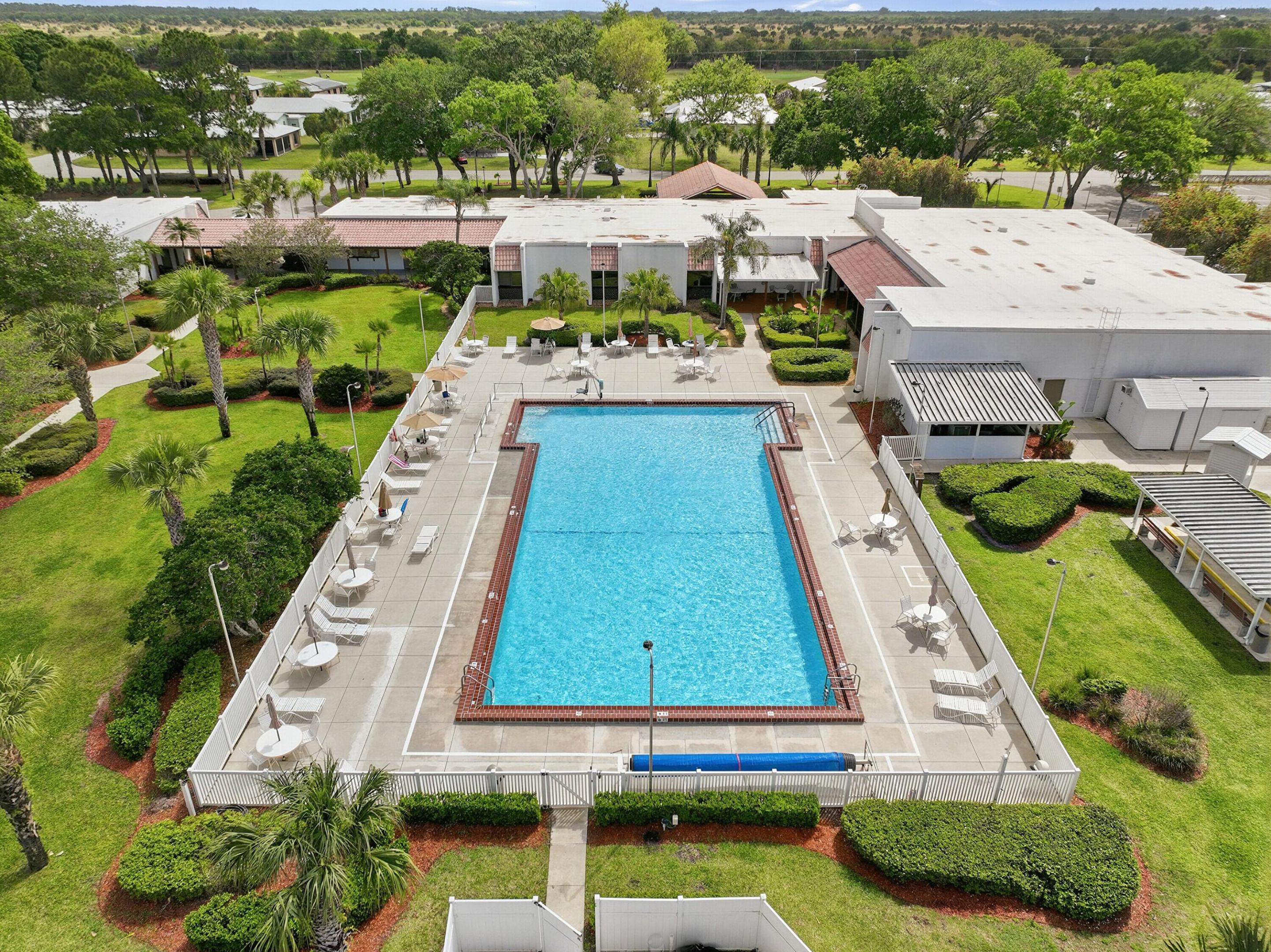 SPANISH LAKES FAIRWAYS LEASEHOLD ESTATES - Residential