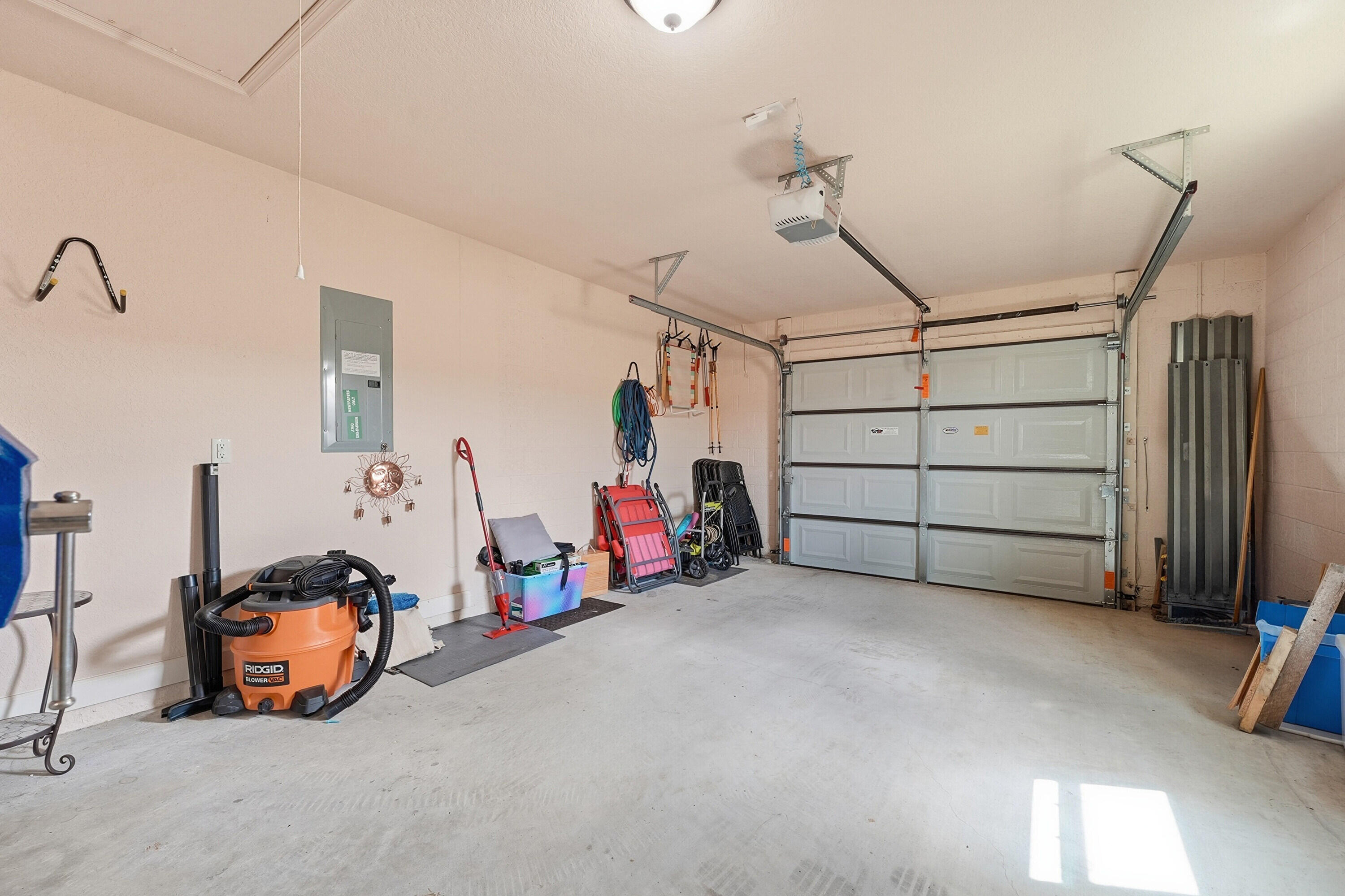 SPANISH LAKES FAIRWAYS LEASEHOLD ESTATES - Residential