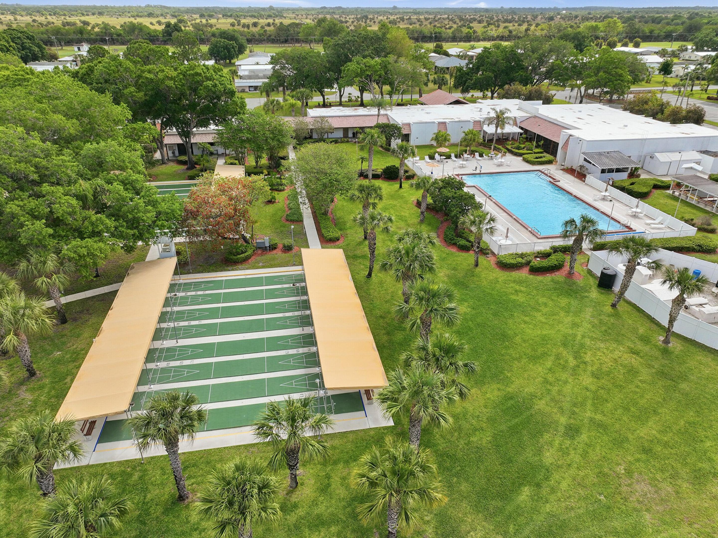 SPANISH LAKES FAIRWAYS LEASEHOLD ESTATES - Residential