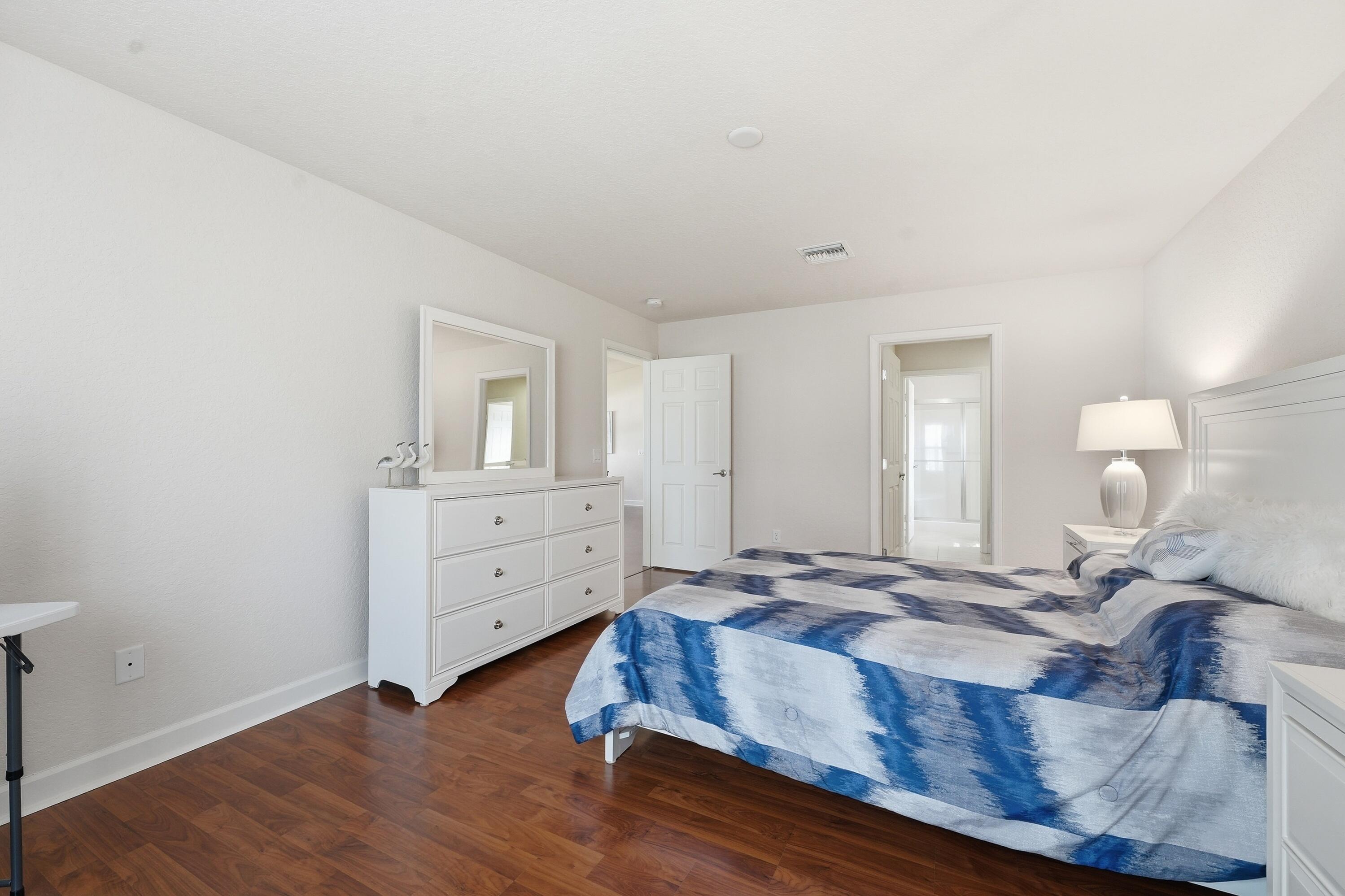 SPANISH LAKES FAIRWAYS LEASEHOLD ESTATES - Residential