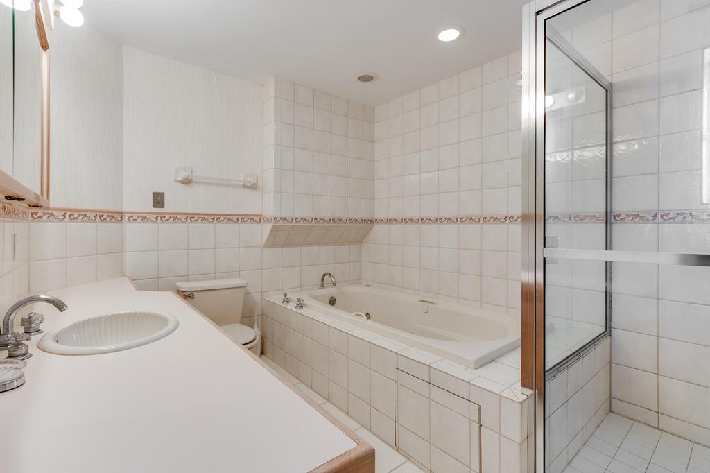 SADDLE TRAIL PARK OF WELLINGTON - Land