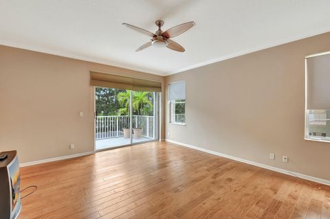 A home in Lake Worth