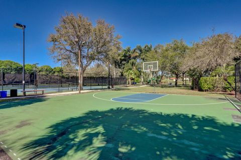 A home in Lake Worth