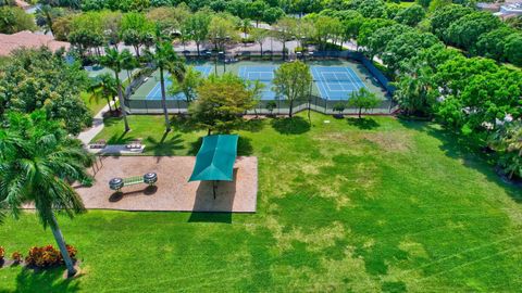 A home in Lake Worth