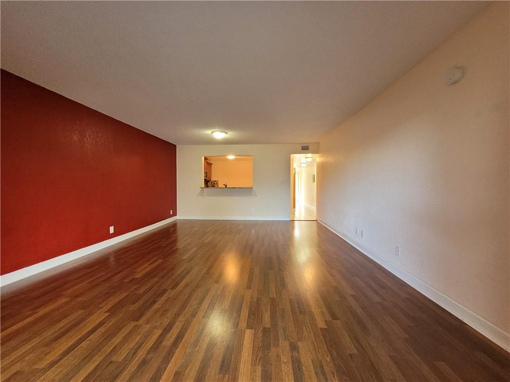 Saxon Woods South Condo - Residential Lease