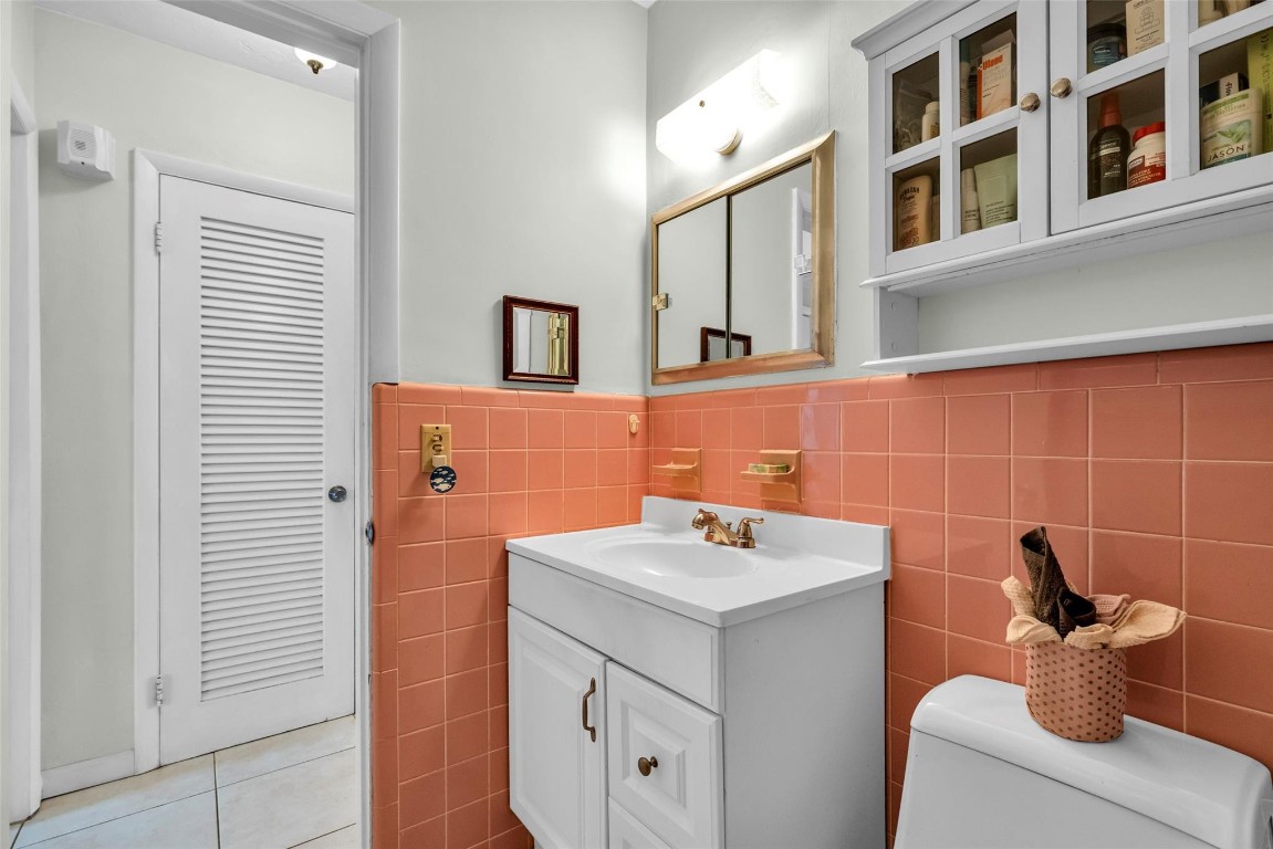 ROLEN LAKE - Residential