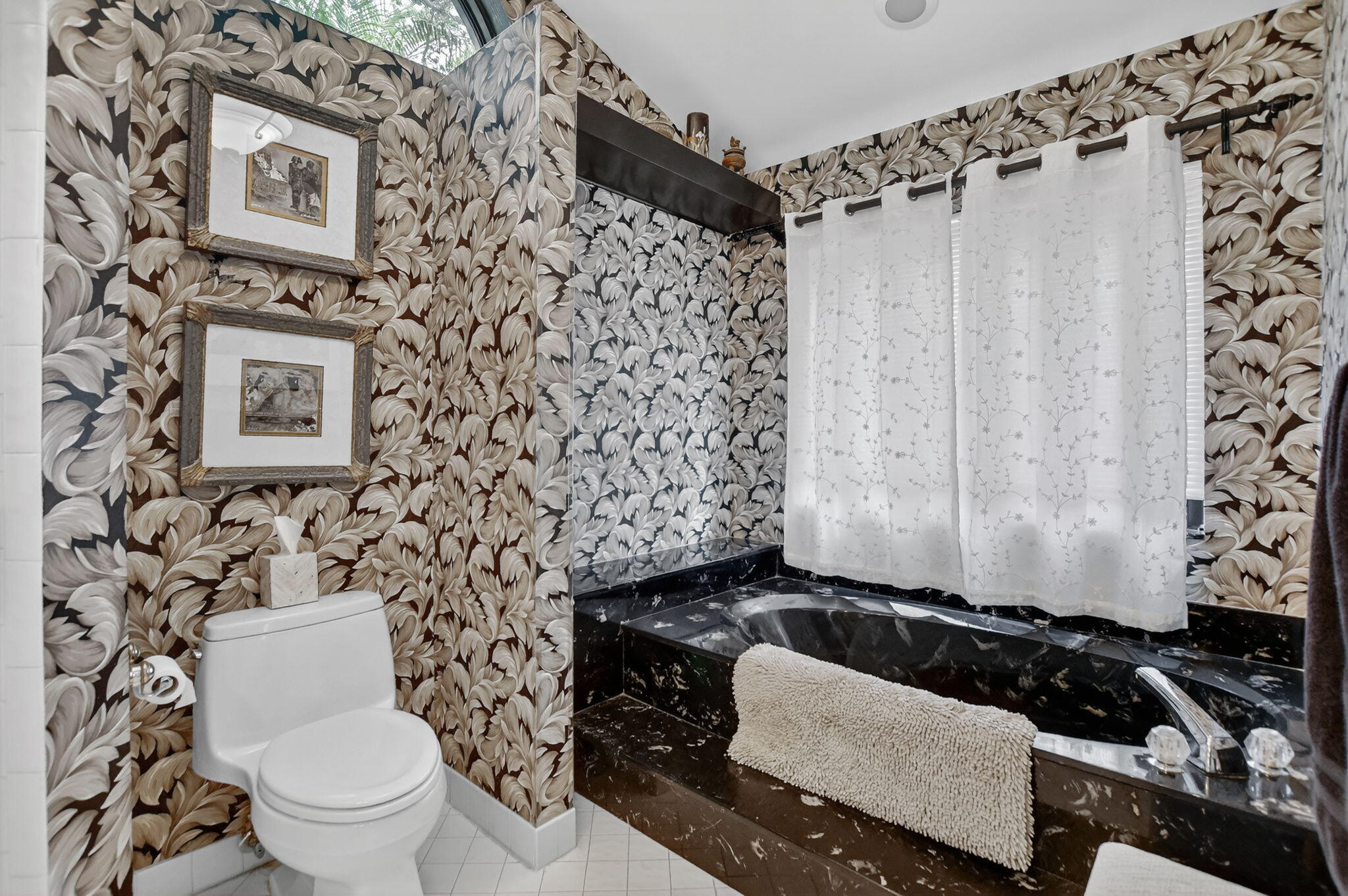 BOCA GREENS 2 - Residential