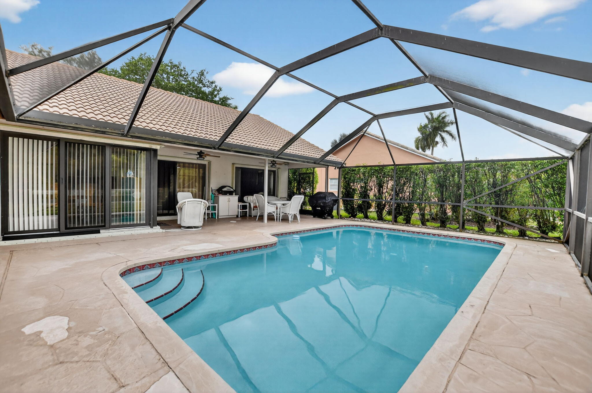 BOCA GREENS 2 - Residential