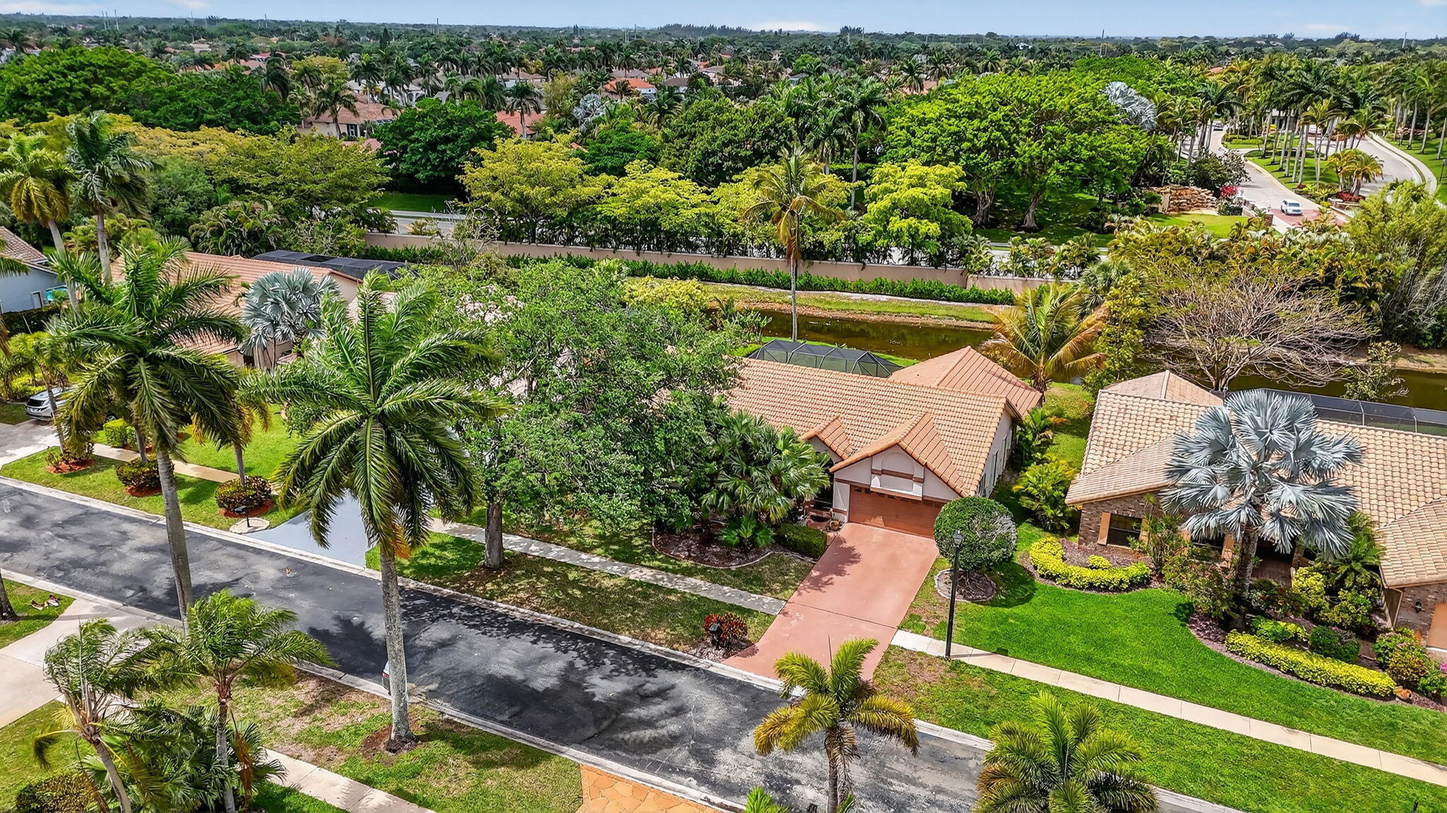 BOCA GREENS 2 - Residential