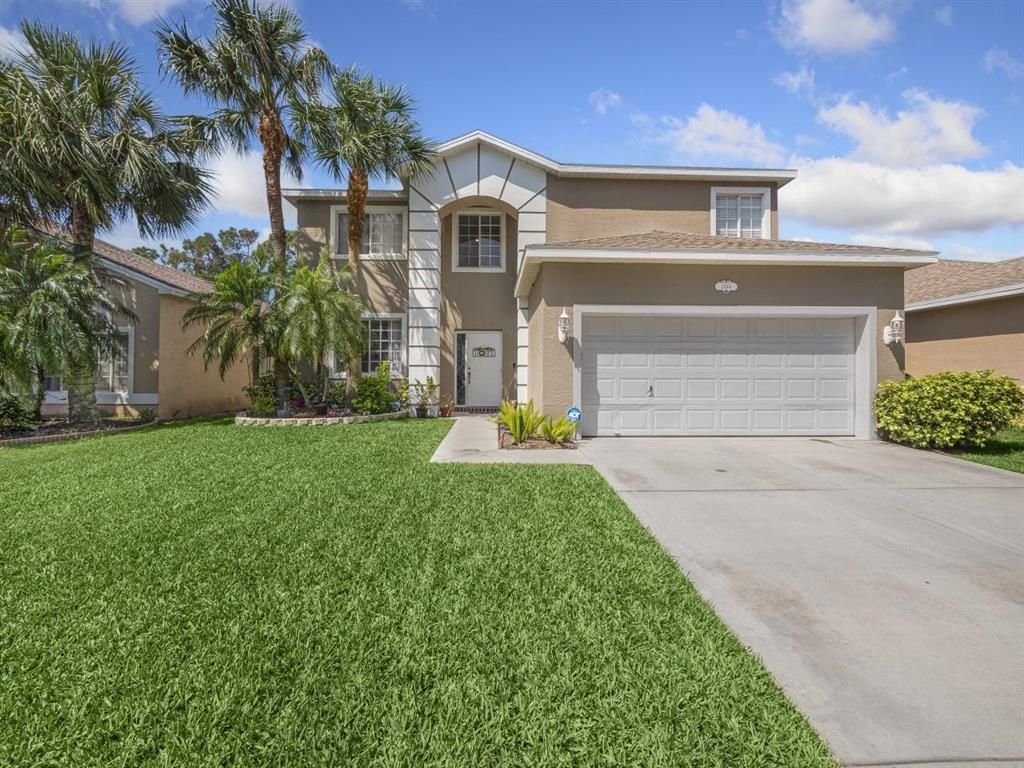 Photo of 2444 SE Springtree Place, Stuart, FL 34997 (MLS # R10708572)