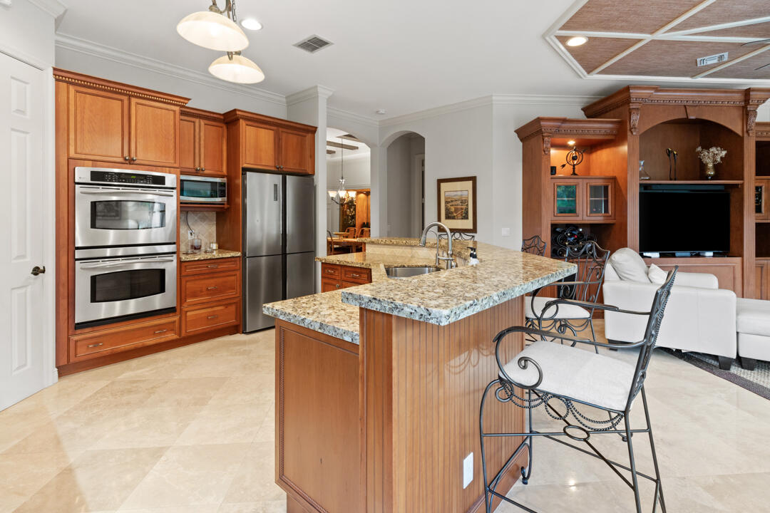 PALM COVE GOLF & YACHT CLUB - Residential