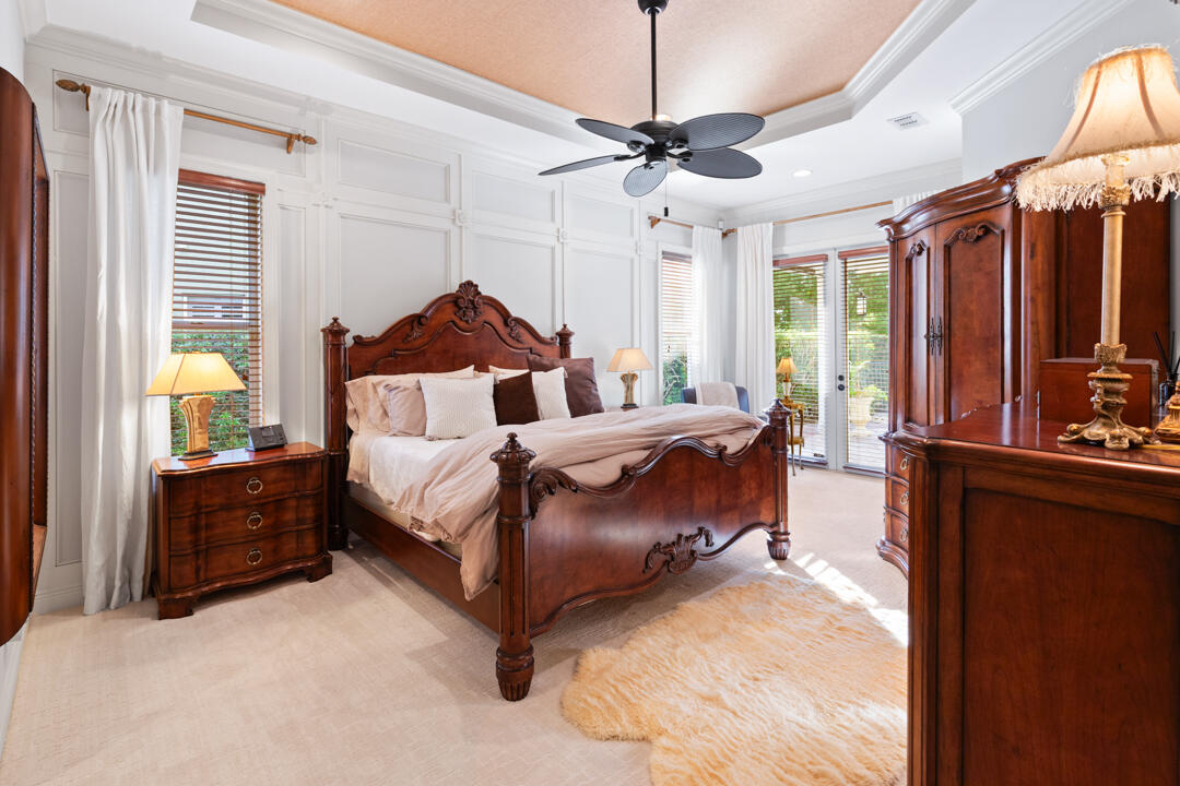 PALM COVE GOLF & YACHT CLUB - Residential