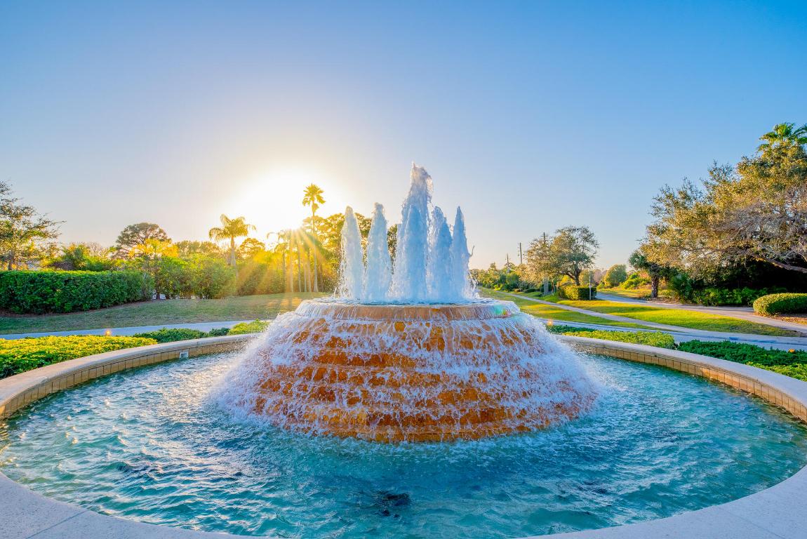 PALM COVE GOLF & YACHT CLUB - Residential