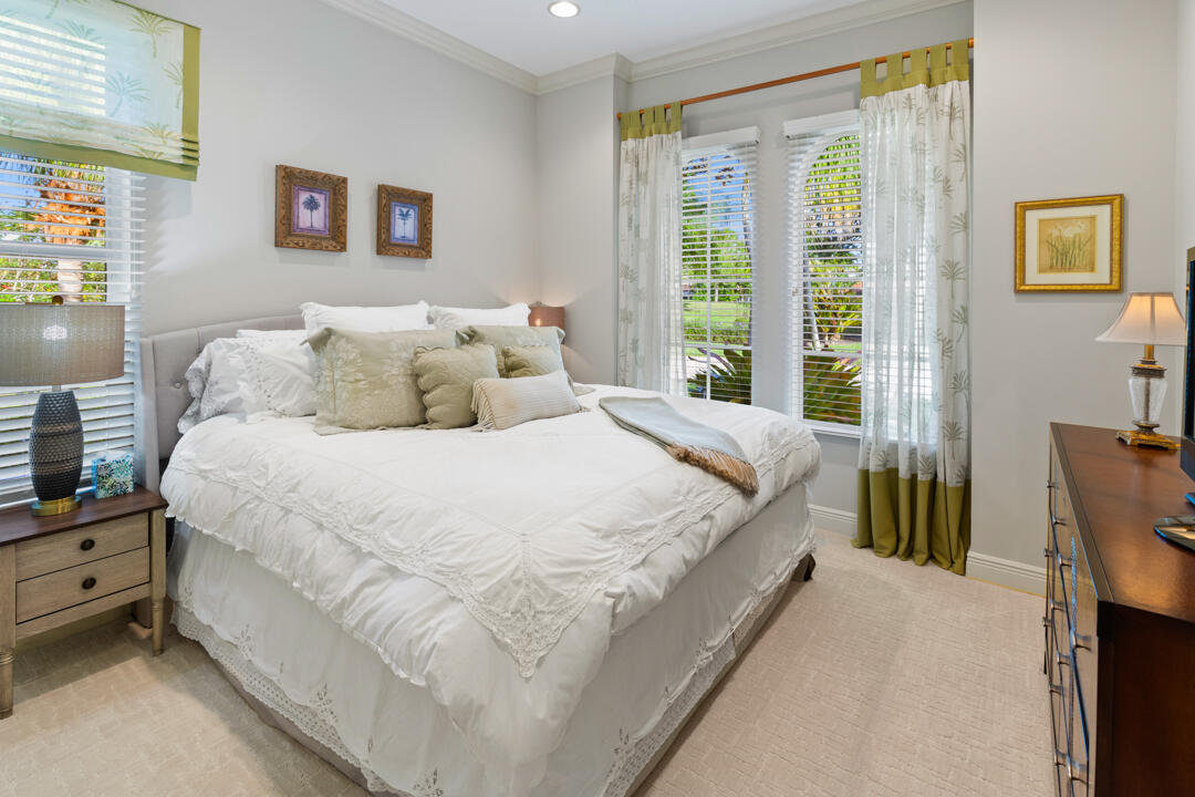 PALM COVE GOLF & YACHT CLUB - Residential