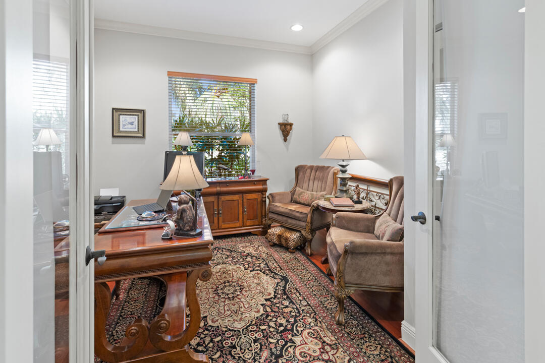 PALM COVE GOLF & YACHT CLUB - Residential