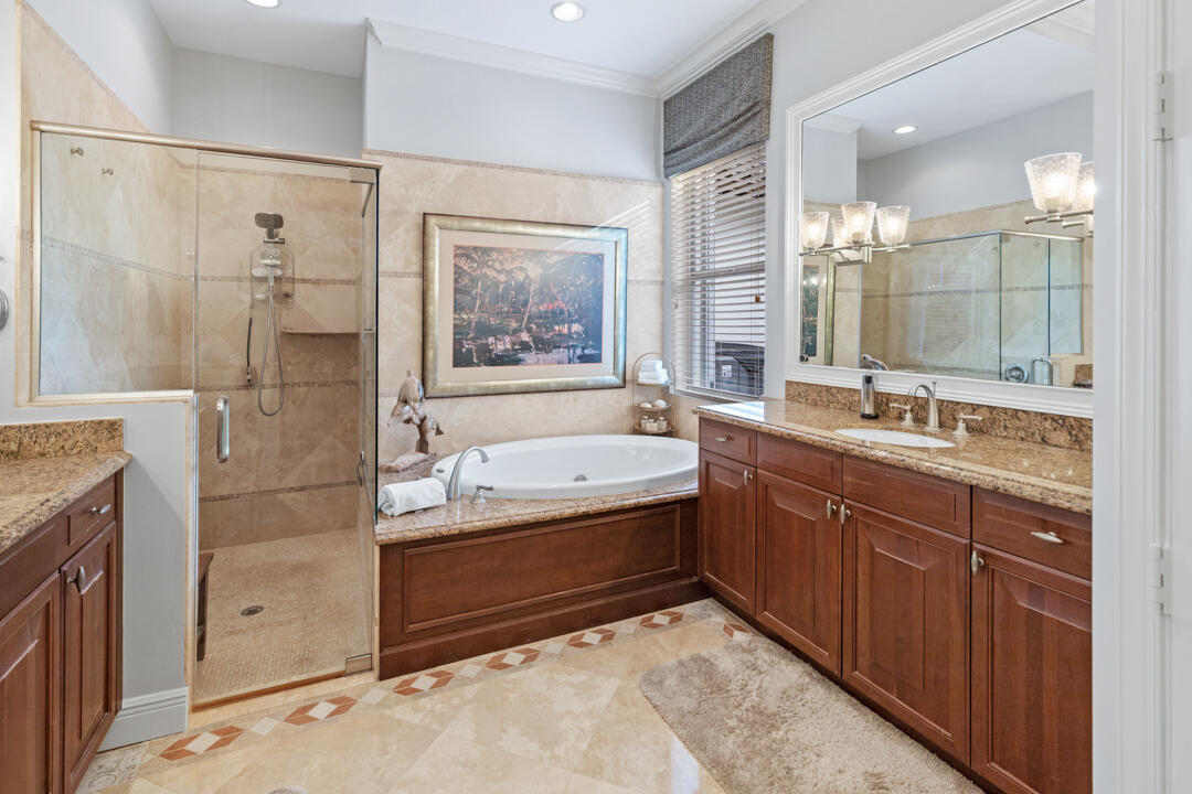 PALM COVE GOLF & YACHT CLUB - Residential