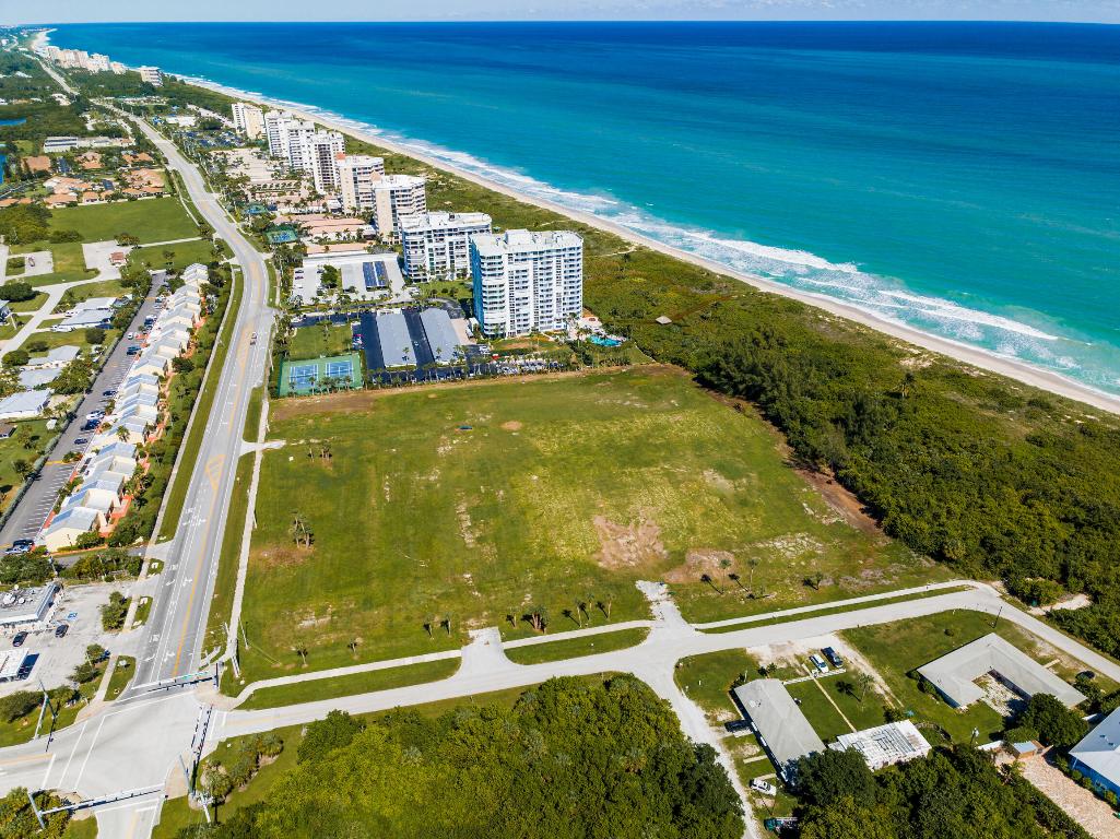 2600 N Highway A1a, Hutchinson Island, FL, 34949/$50,000,000 3 2600 N Highway A1a
