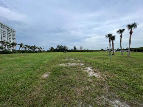 Photo of 2600 N Highway A1a, Hutchinson Island, FL 34949 (MLS # R10927167)