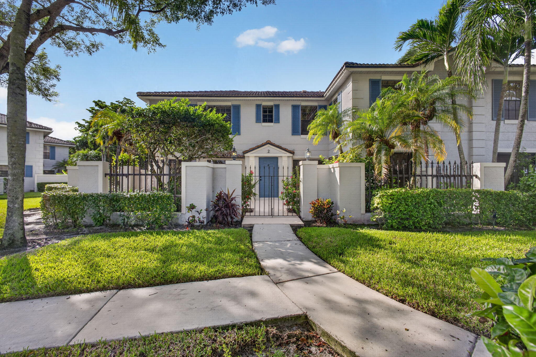 350 PRESTWICK Circle 2