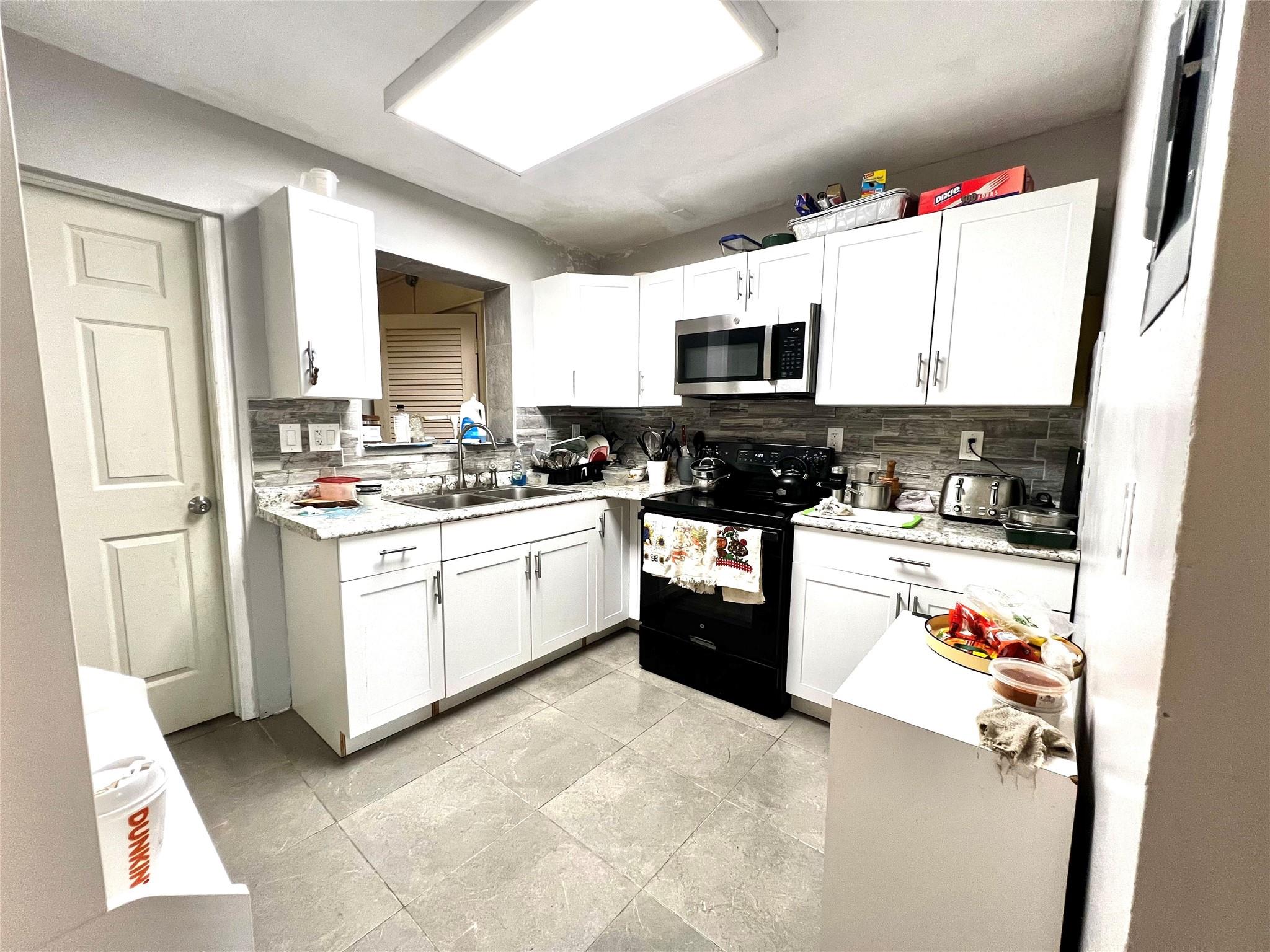 View photos, virtual tours, details... 1441 NW 58th Ave