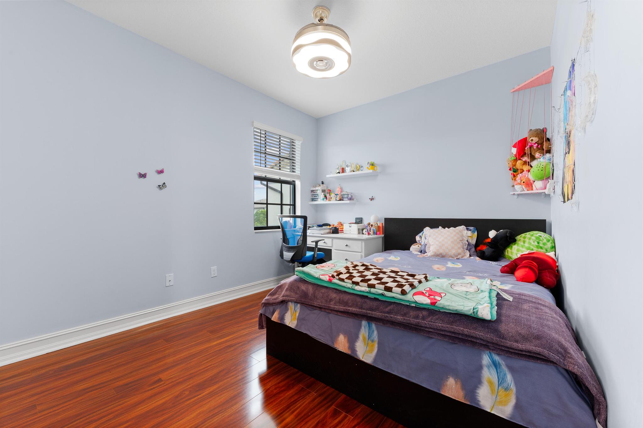 PALM MEADOWS ESTATES - Residential