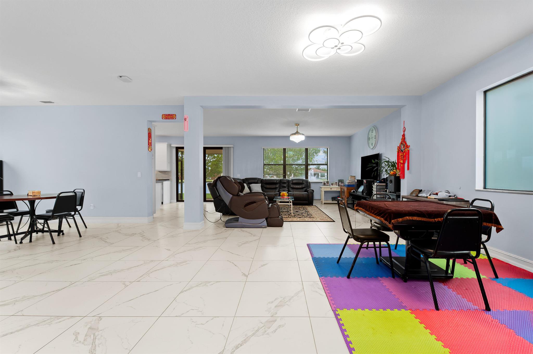 PALM MEADOWS ESTATES - Residential