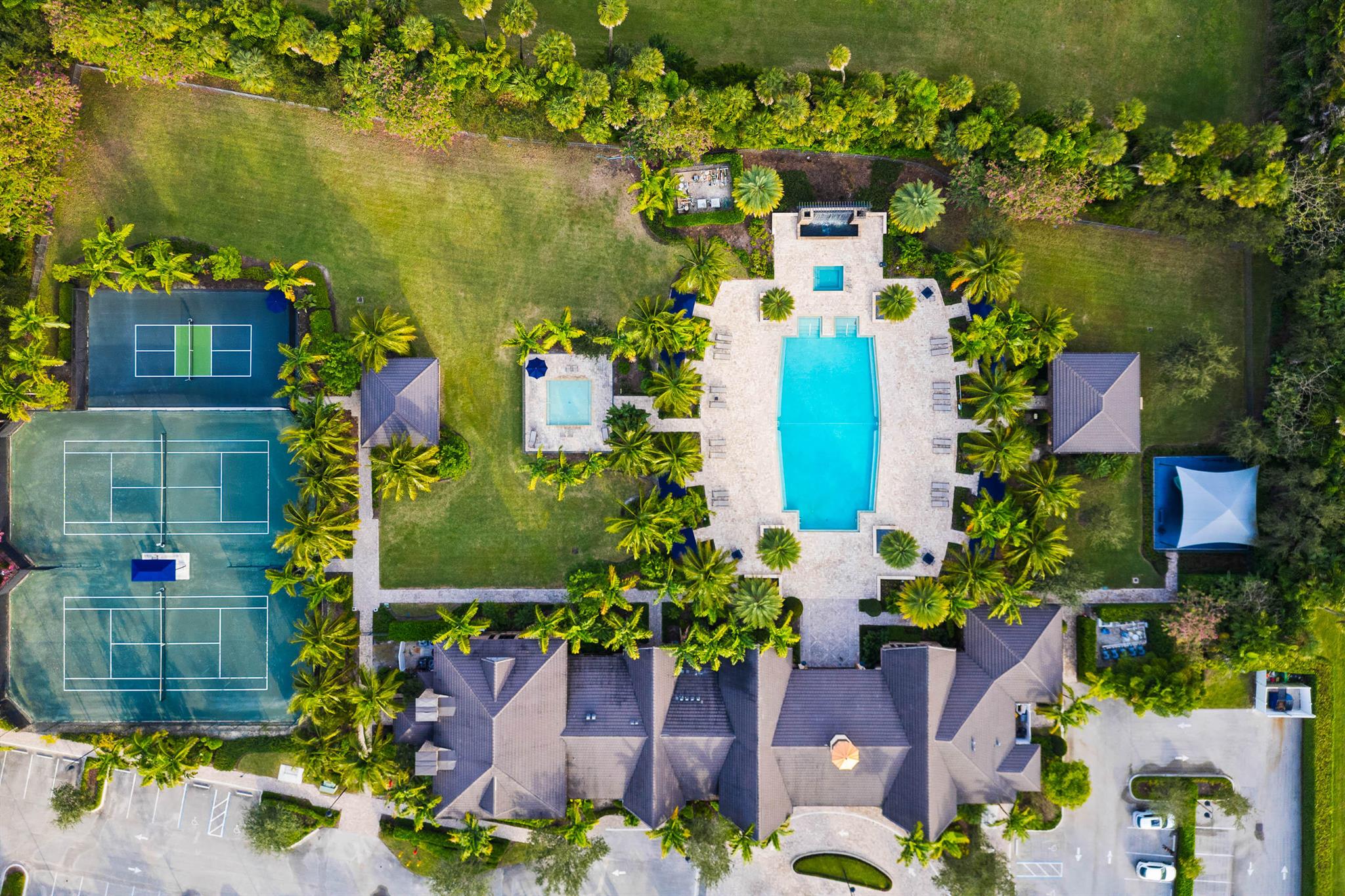 PALM MEADOWS ESTATES - Residential