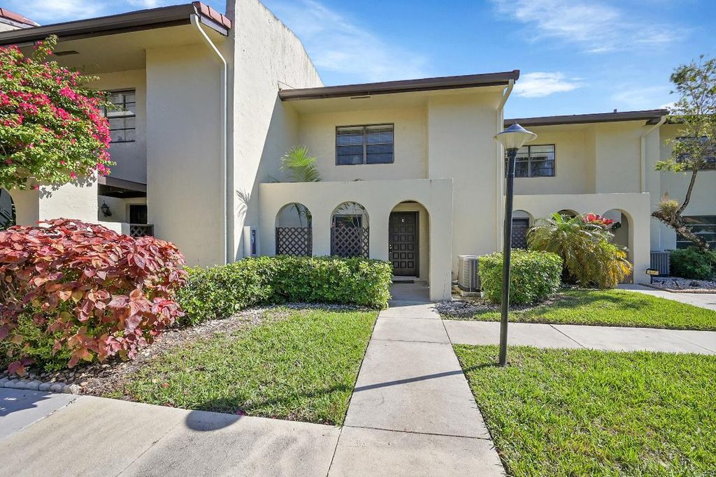Photo of 8566 Casa Del Lago #E, Boca Raton, FL 33433 (MLS # R11153955)