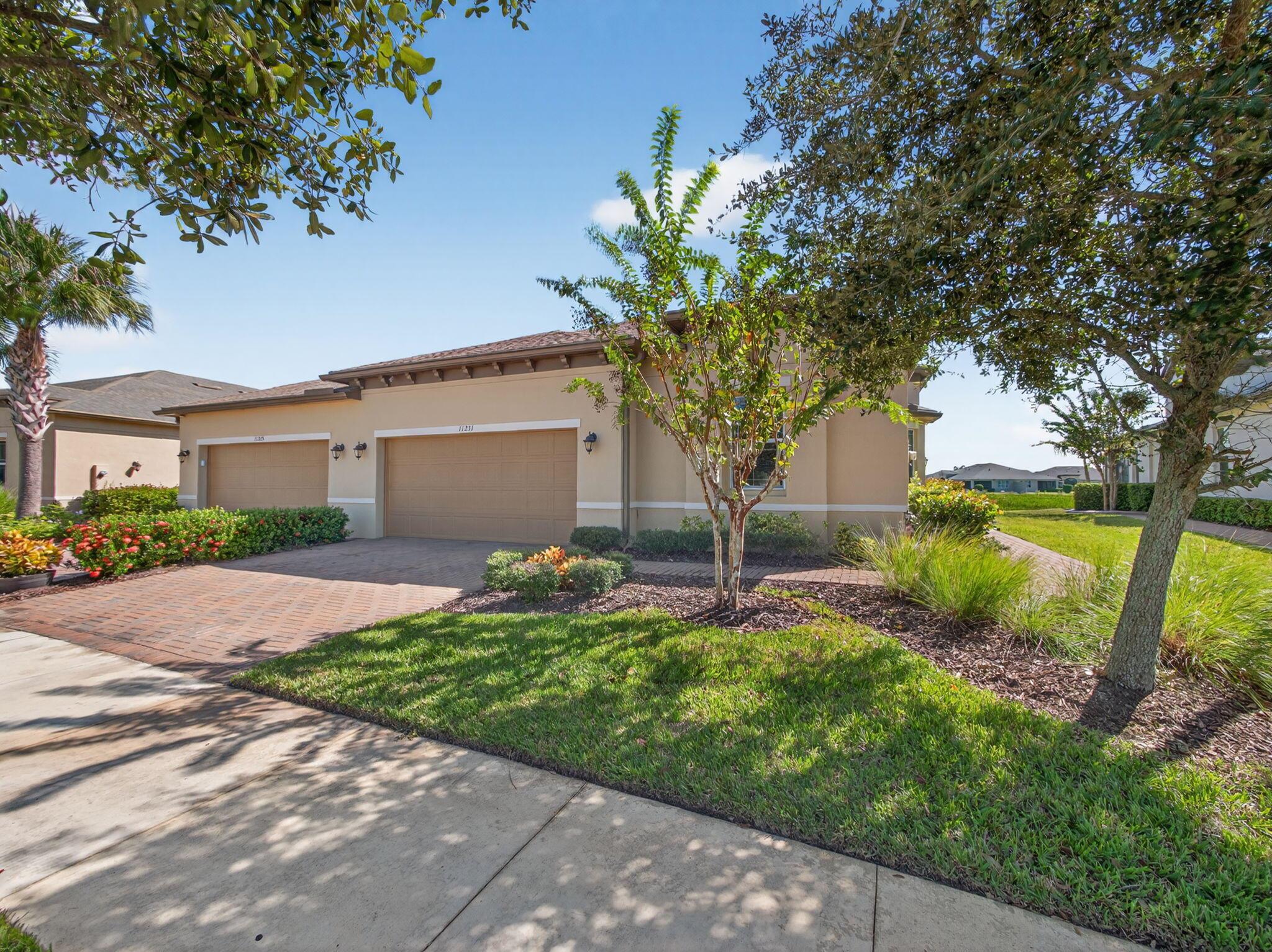 11231 SW Winding Lakes Circle