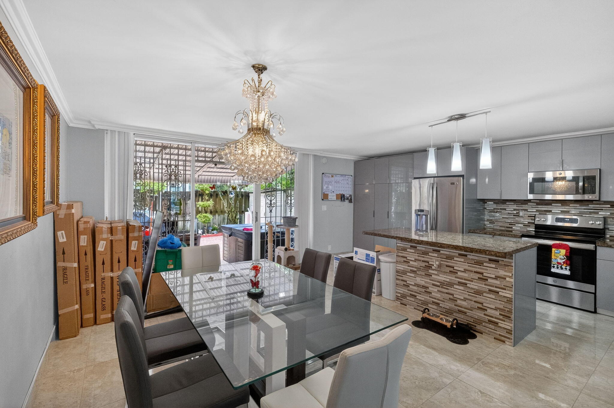 TOWNHOUSES OF VENETIAN PARK - Residential