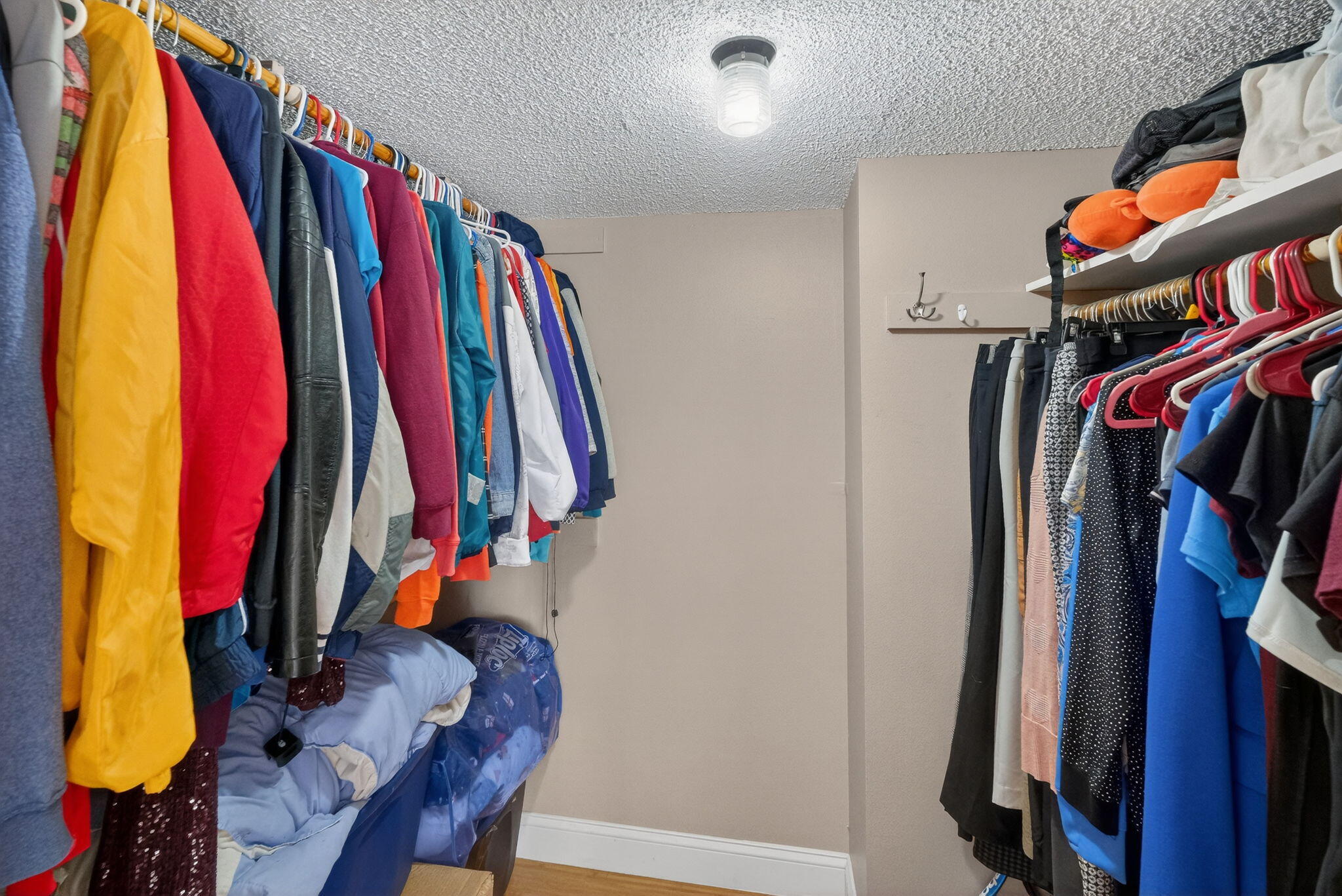 TOWNHOUSES OF VENETIAN PARK - Residential