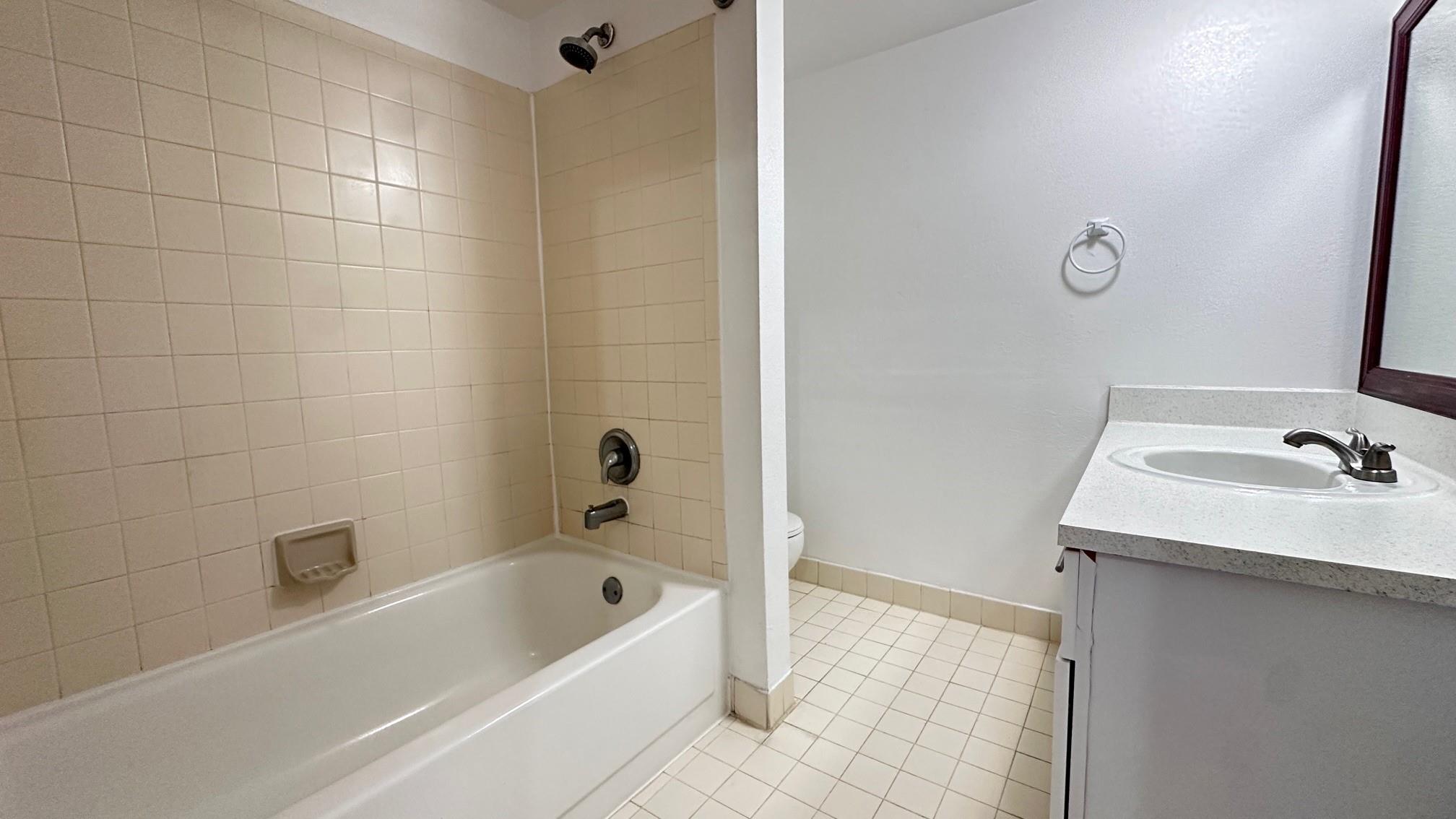 MARINA OAKS CONDO - Residential