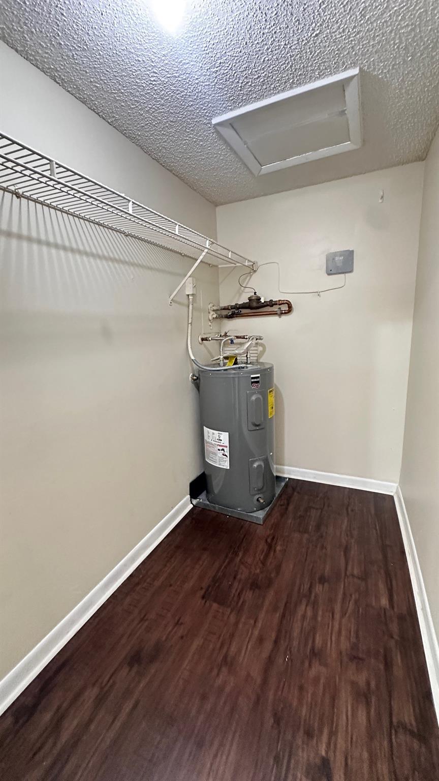 MARINA OAKS CONDO - Residential