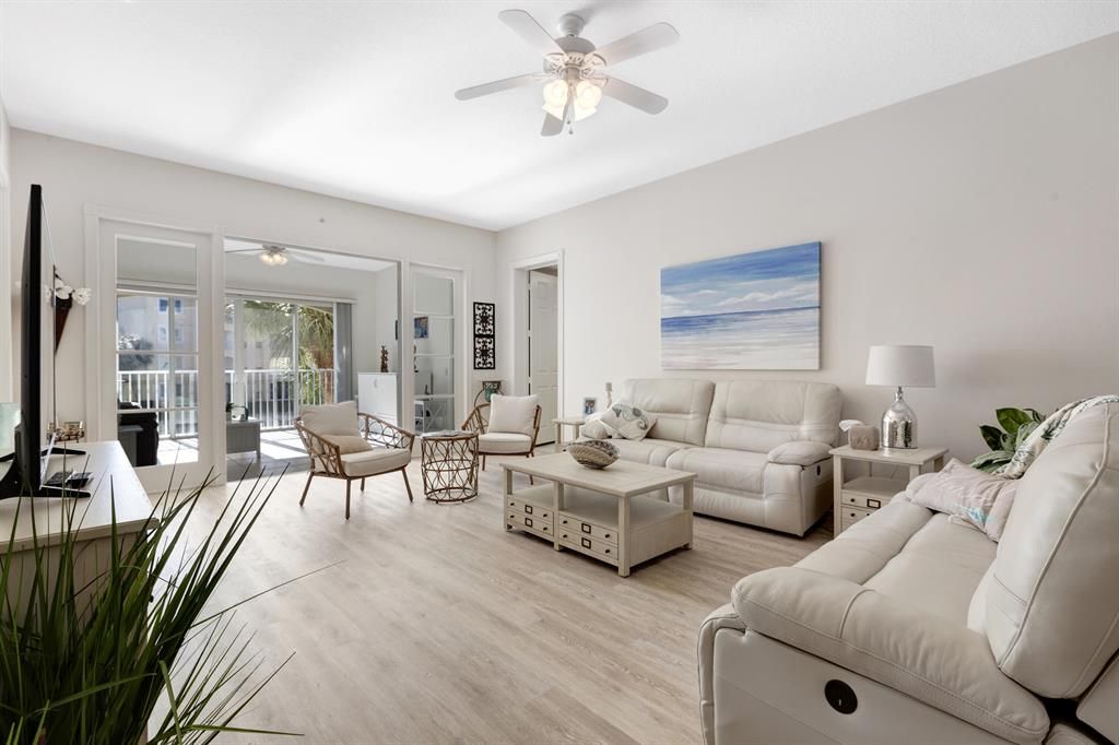 Photo of 7 Harbour Isle Drive Dr E #203, Fort Pierce, FL 34949 (MLS # R10762630)