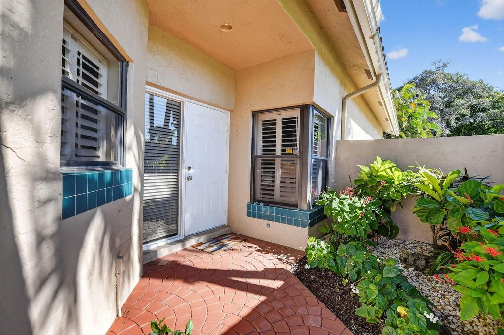 Photo of 22658 Meridiana Drive, Boca Raton, FL 33433 (MLS # R11150378)