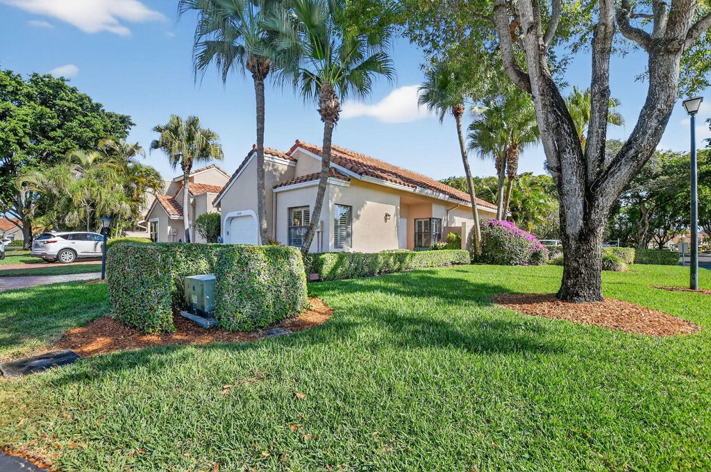 Photo of 22658 Meridiana Drive, Boca Raton, FL 33433 (MLS # R11150378)