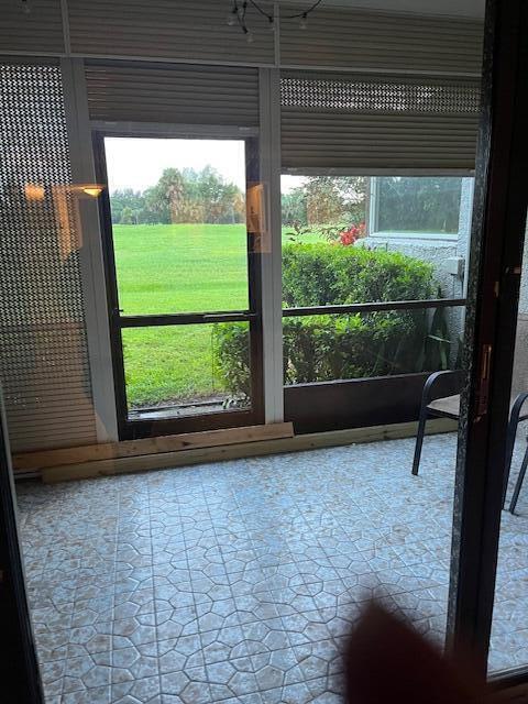 FOUNTAINS OF PALM BEACH C - Residential Lease