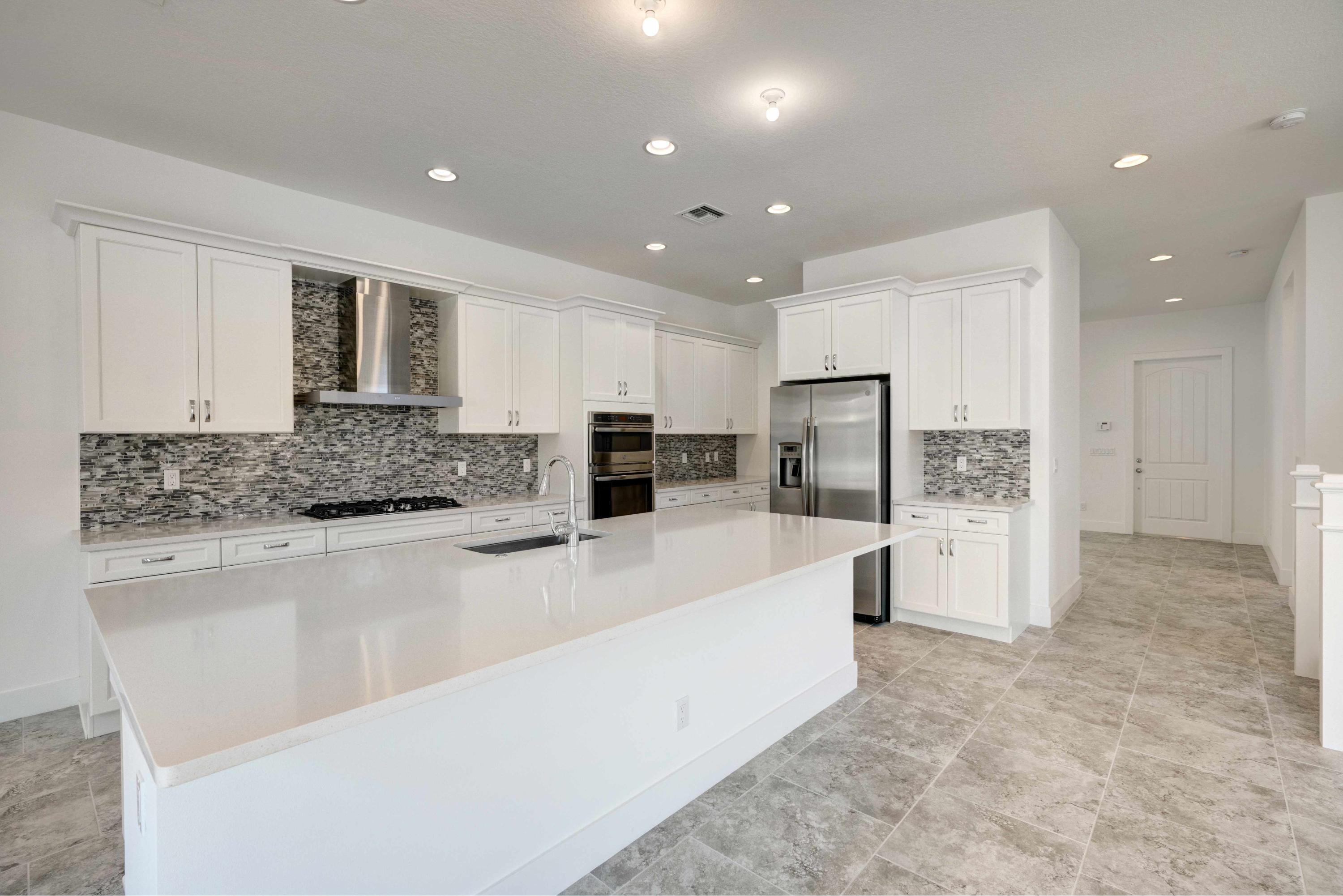 ALTON NEIGHBORHOOD - Residential Lease