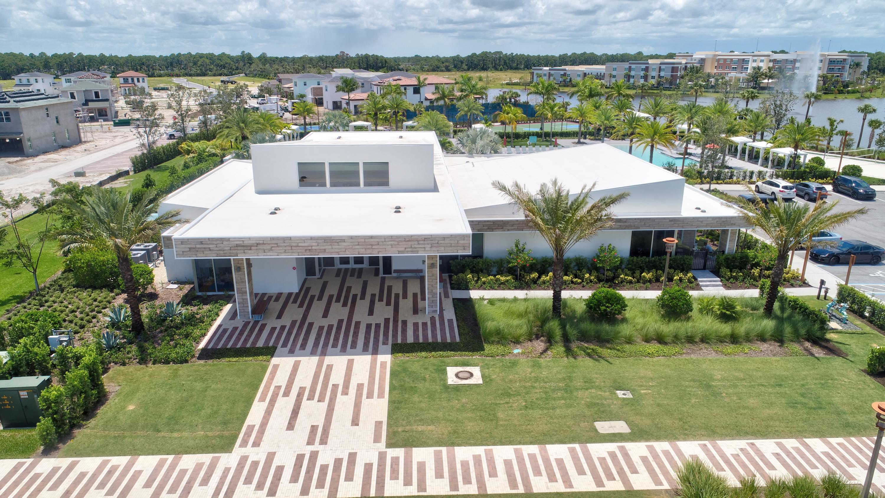 ALTON NEIGHBORHOOD - Residential Lease