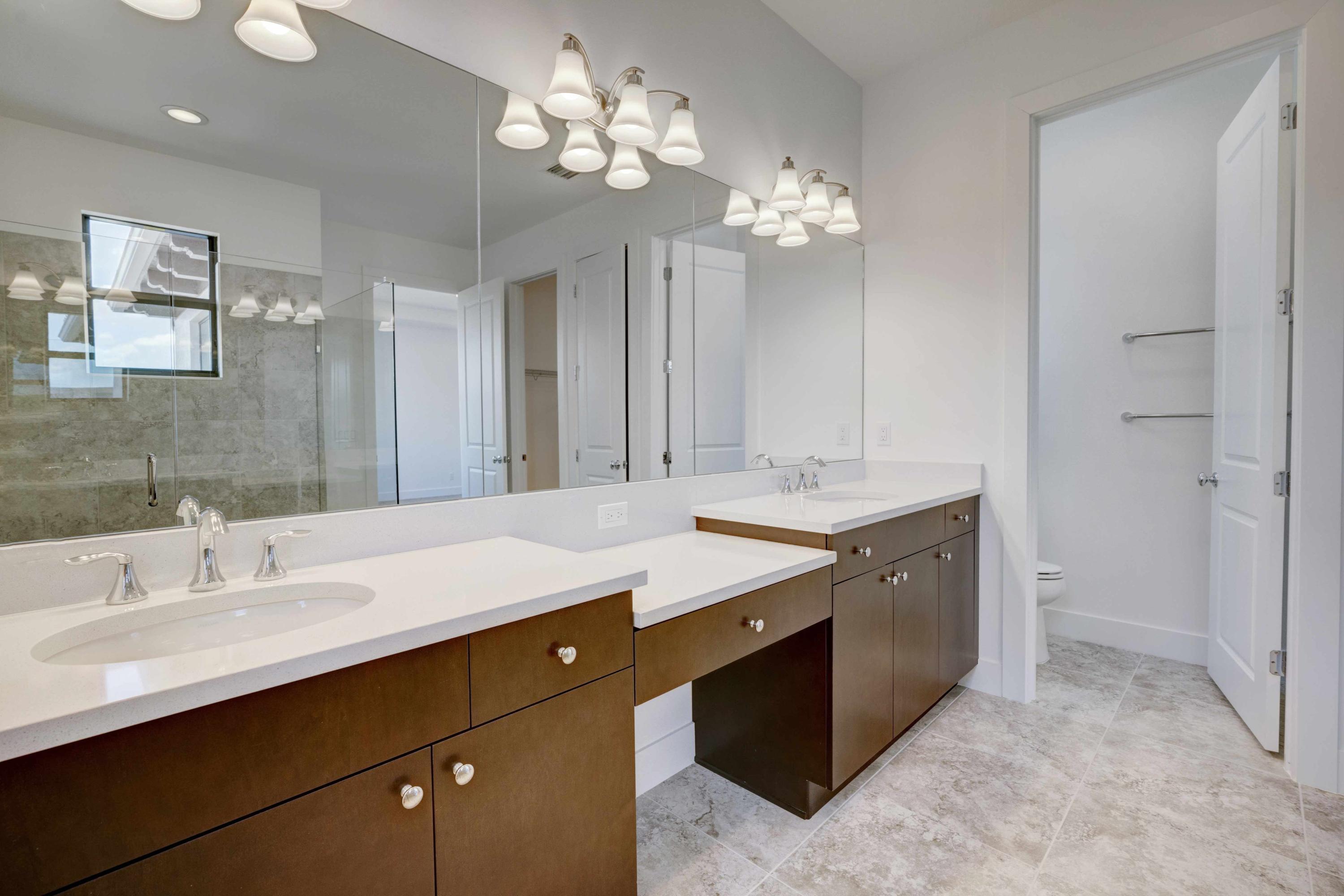 ALTON NEIGHBORHOOD - Residential Lease