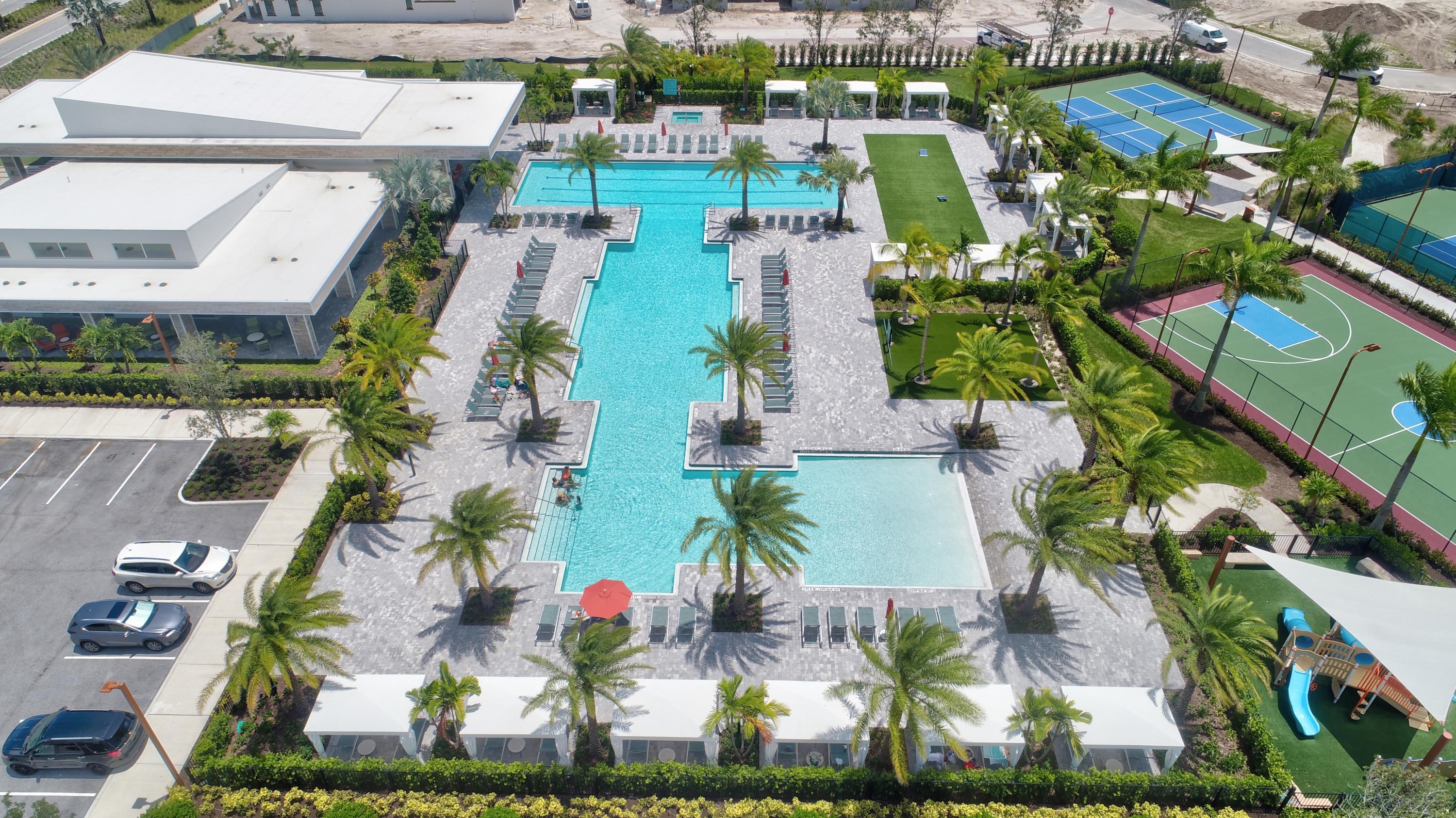 ALTON NEIGHBORHOOD - Residential Lease