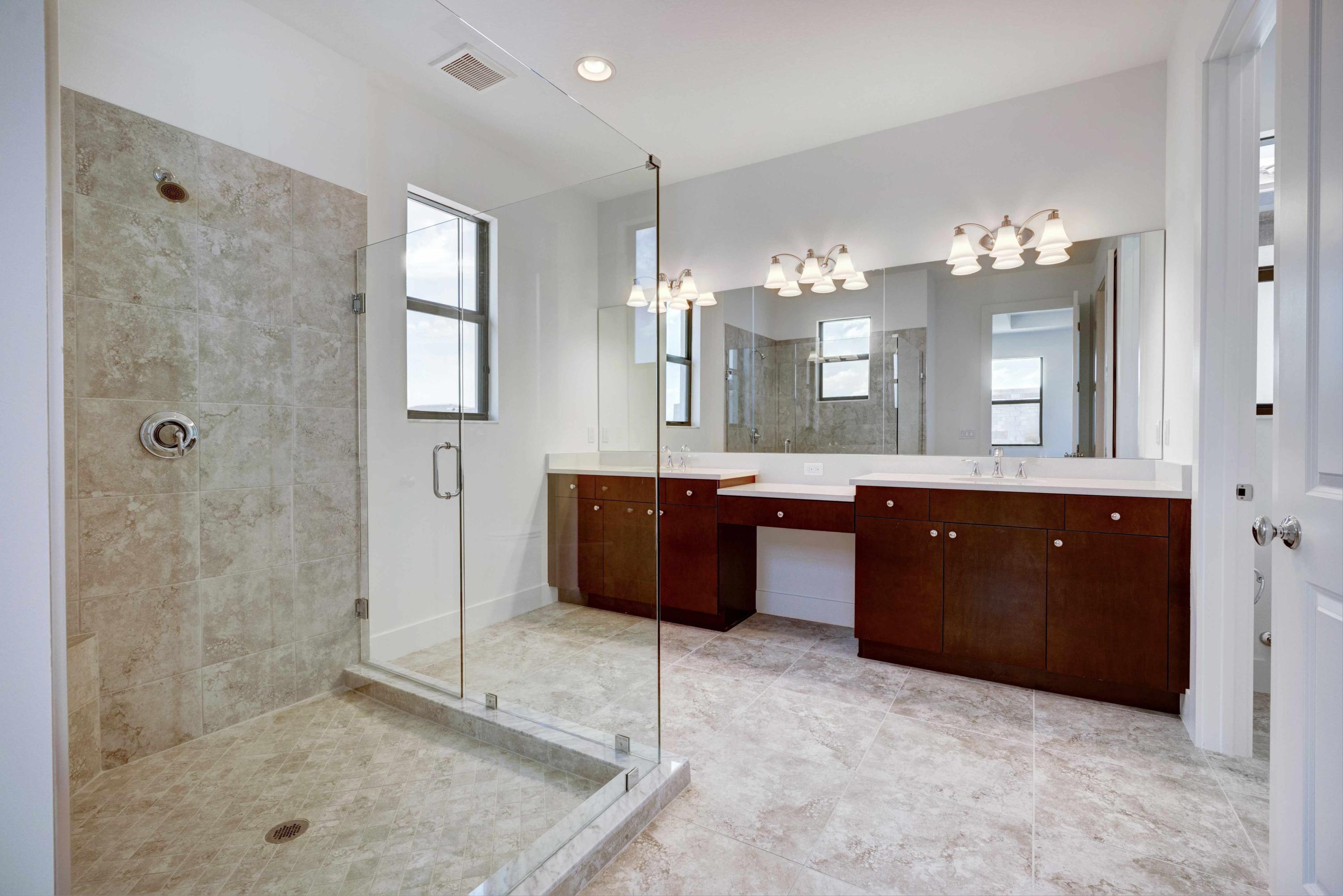 ALTON NEIGHBORHOOD - Residential Lease