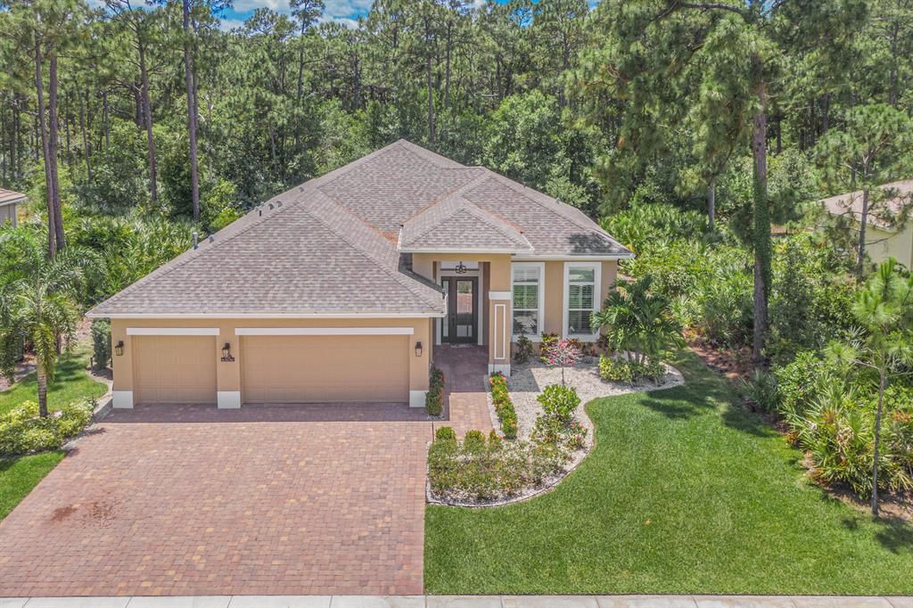 Photo of 2733 Oak Alley Drive, Fort Pierce, FL 34981 (MLS # R10716011)