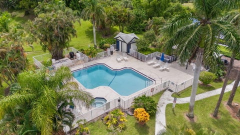Tiny photo for 5063 HEATHERHILL Lane #60, Boca Raton, FL 33486 (MLS # B26069005)