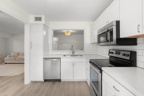 Tiny photo for 5063 HEATHERHILL Lane #60, Boca Raton, FL 33486 (MLS # B26069005)