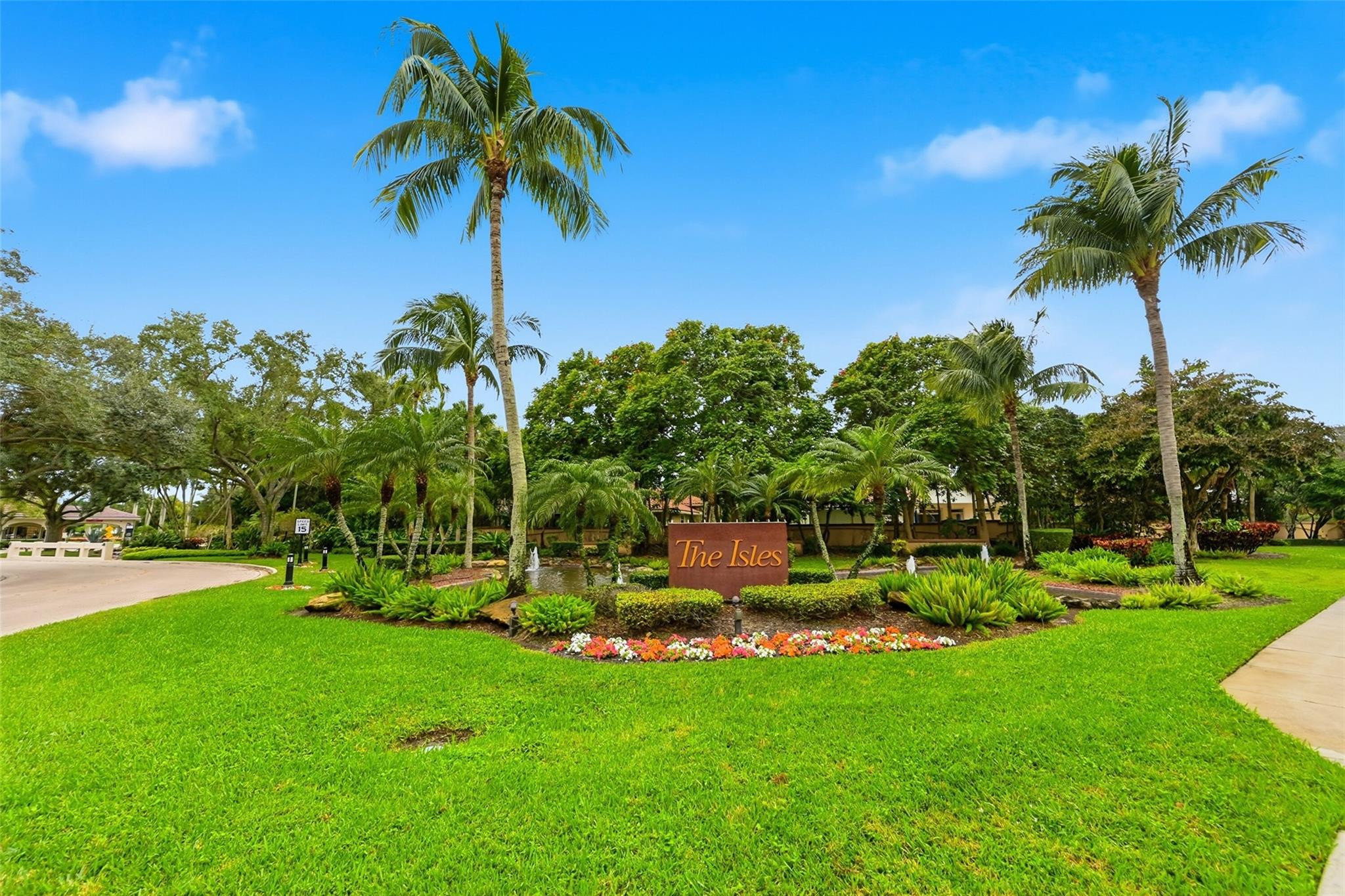 The Isles 145-36 B - Residential