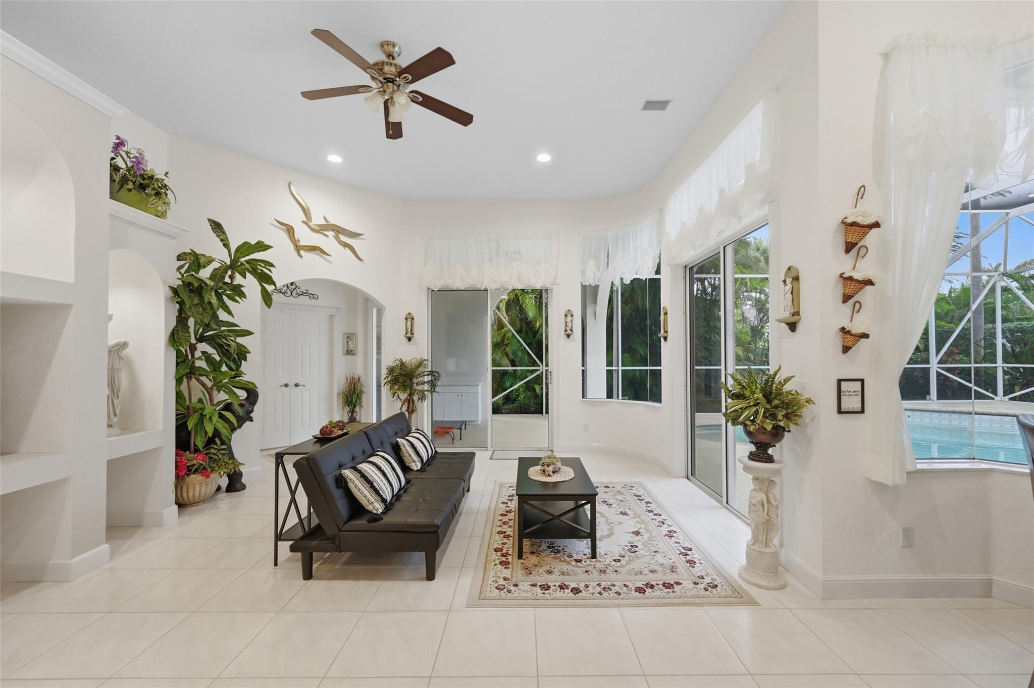 The Isles 145-36 B - Residential