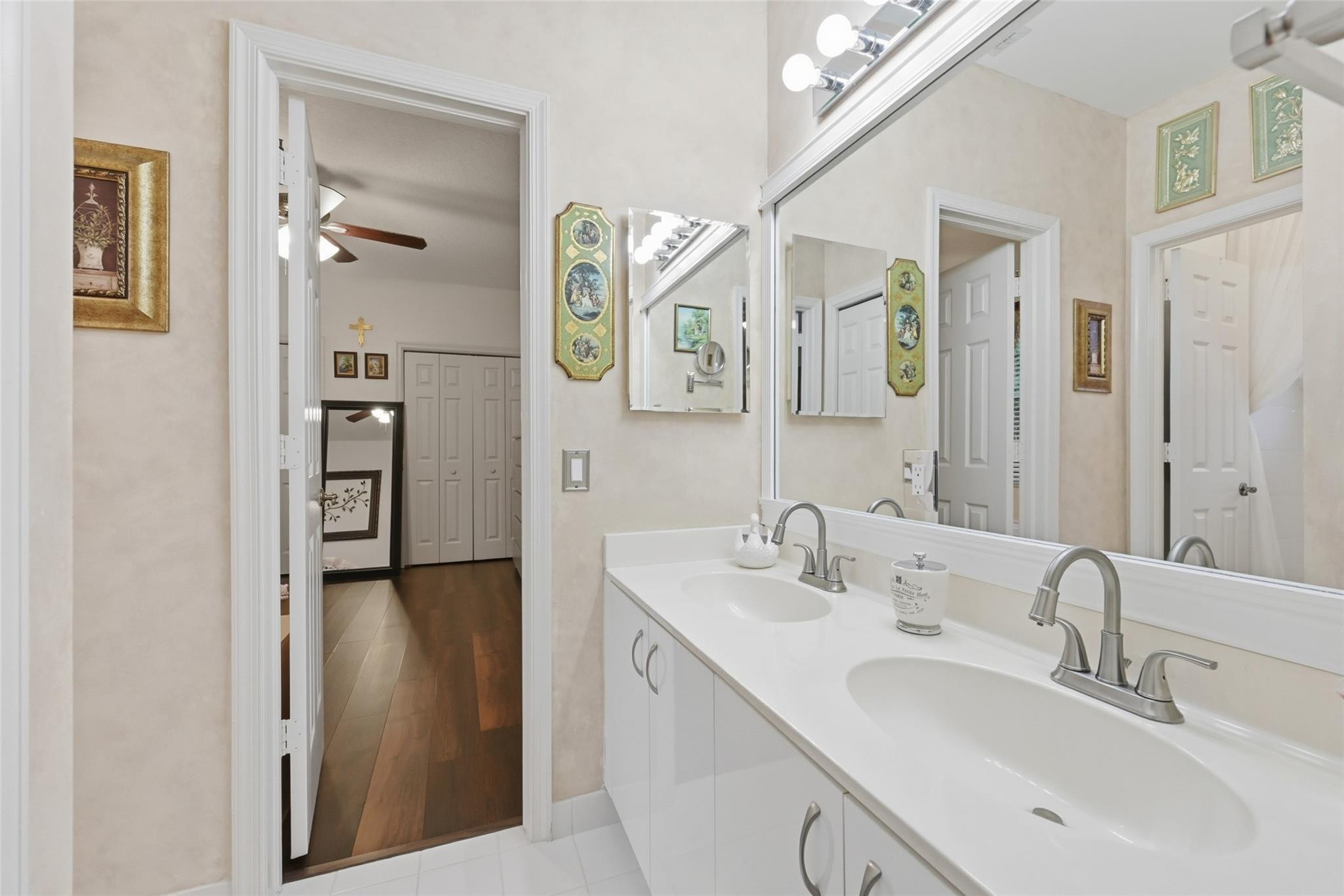 The Isles 145-36 B - Residential